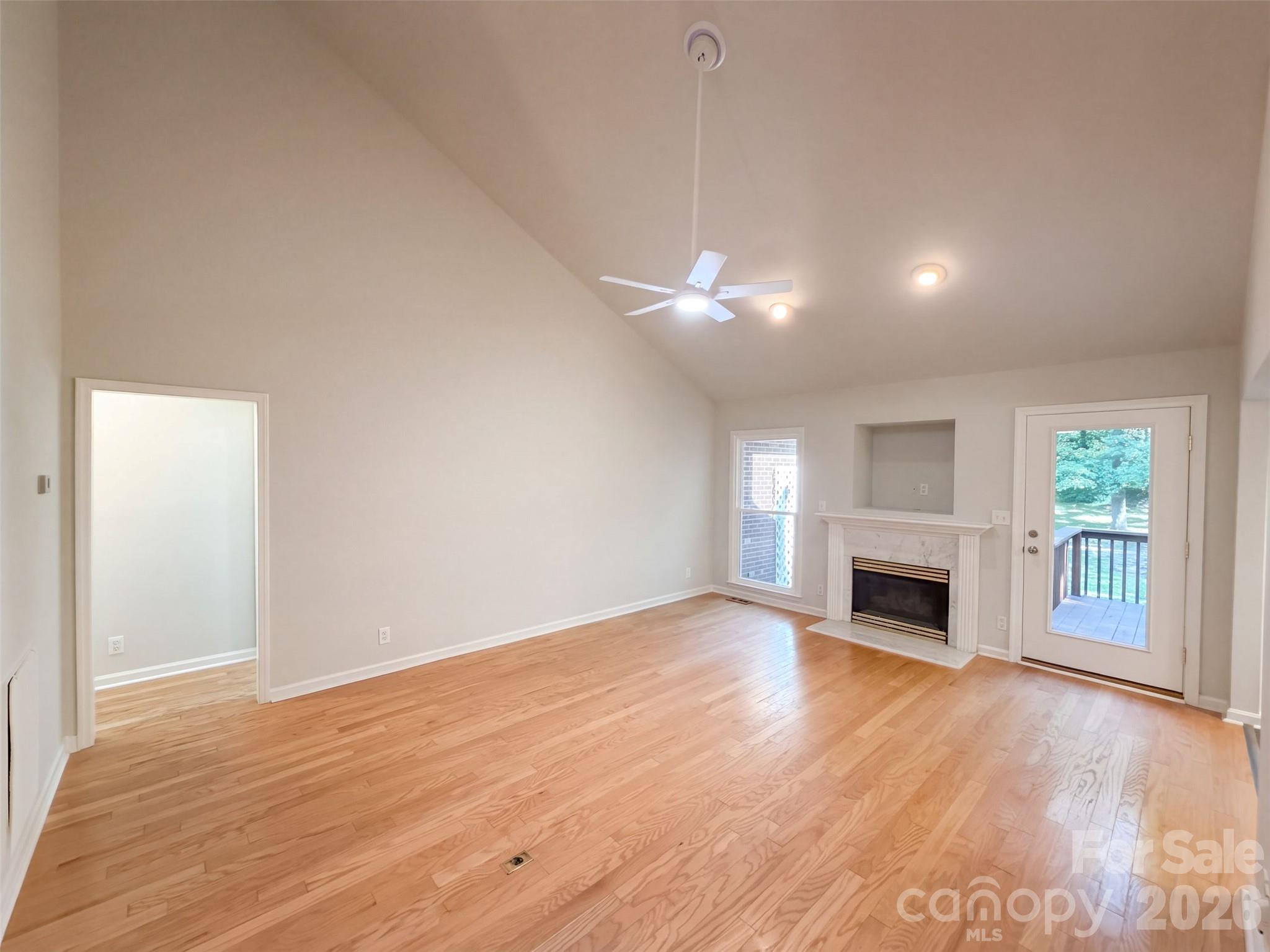 Single Family Residence at 1104 Thoroughbred Place NW, Concord, photo 3 of 17