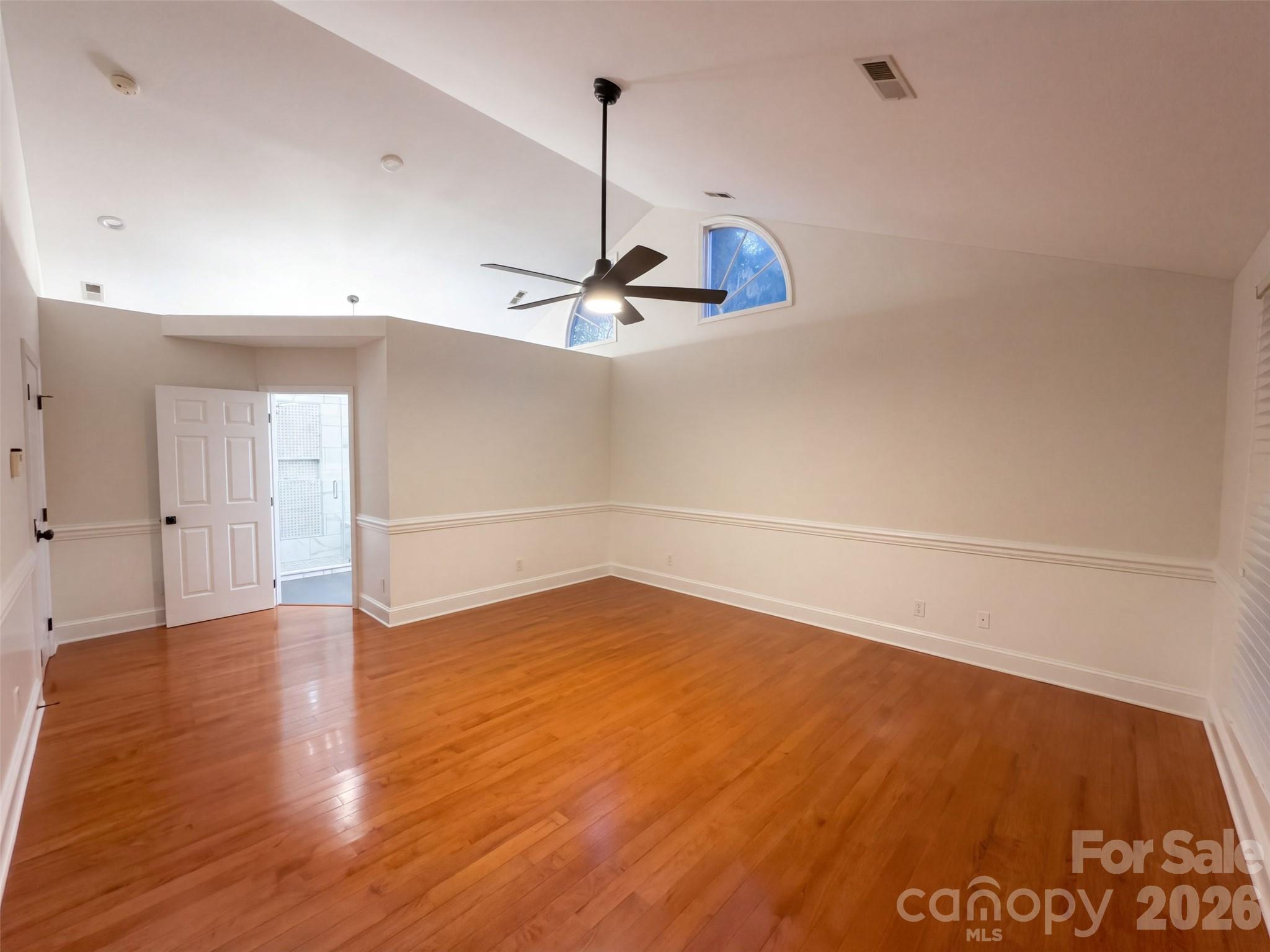 Single Family Residence at 2315 Heathershire Lane, Matthews, photo 13 of 28