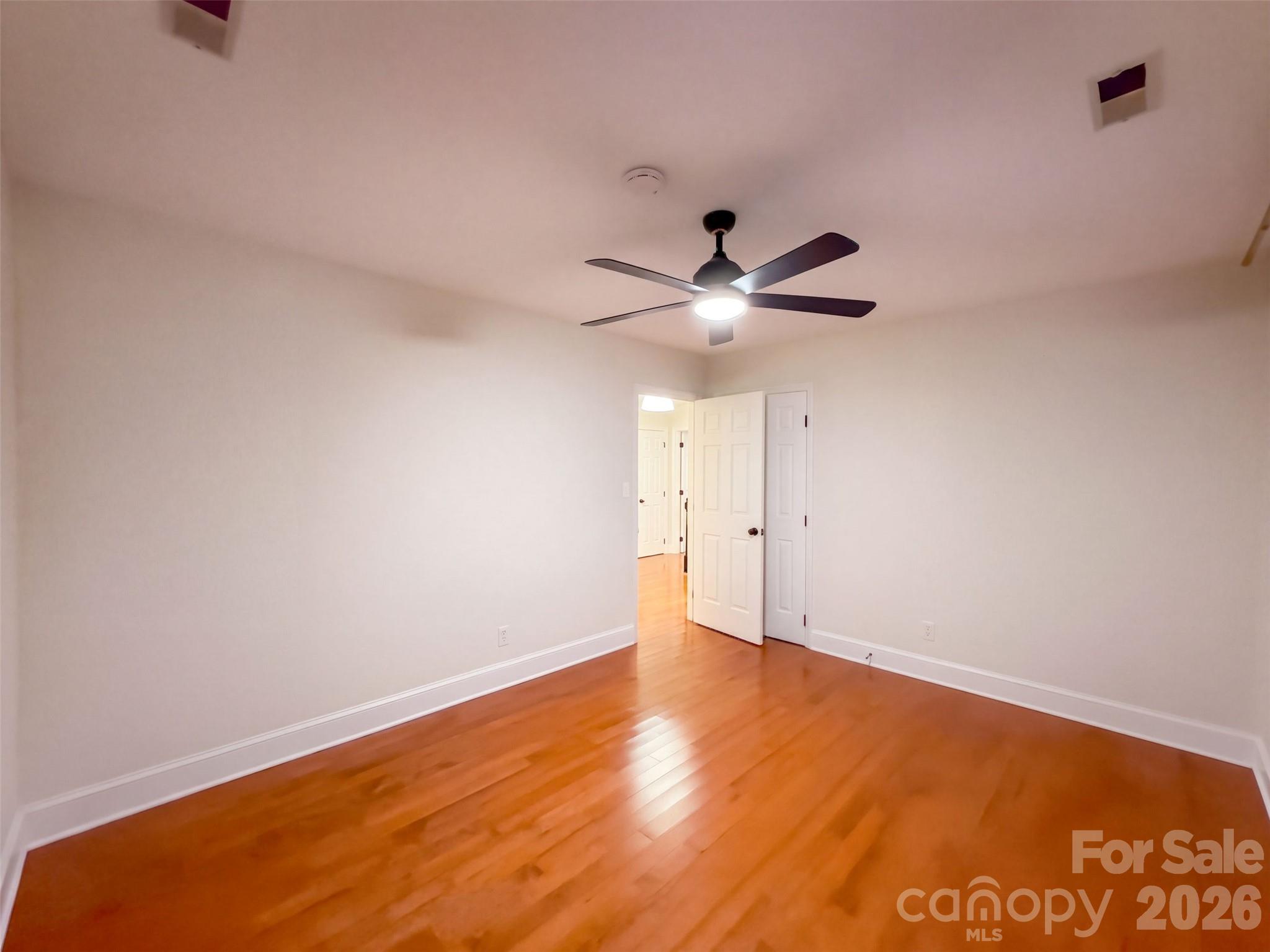 Single Family Residence at 2315 Heathershire Lane, Matthews, photo 18 of 28