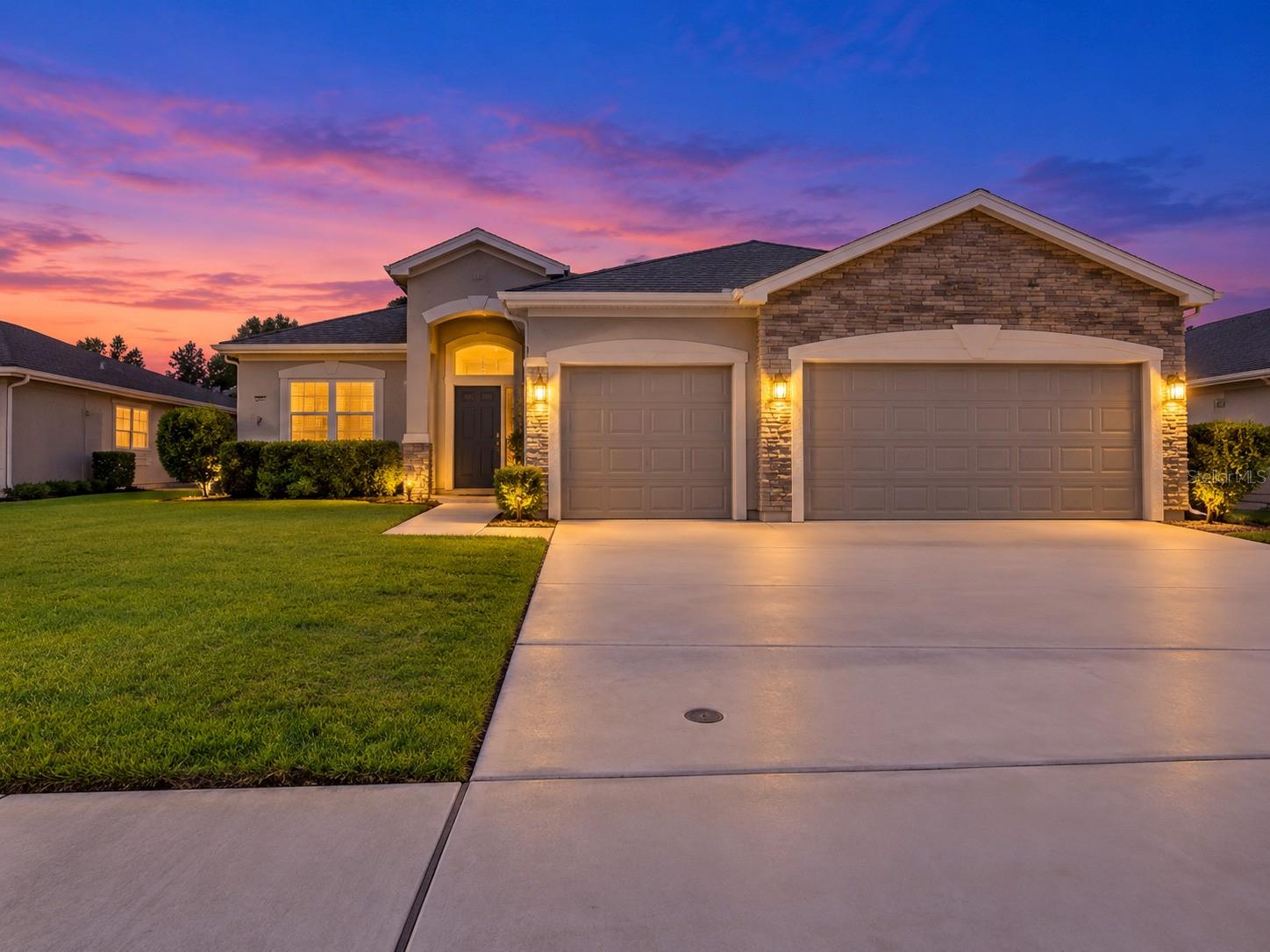 4539 CALUMET DR