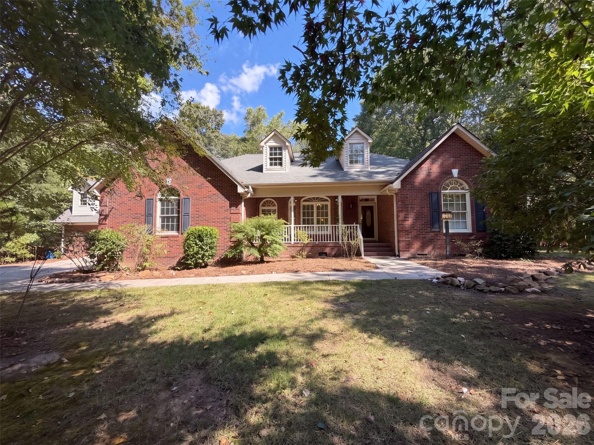 5406 Club View Drive