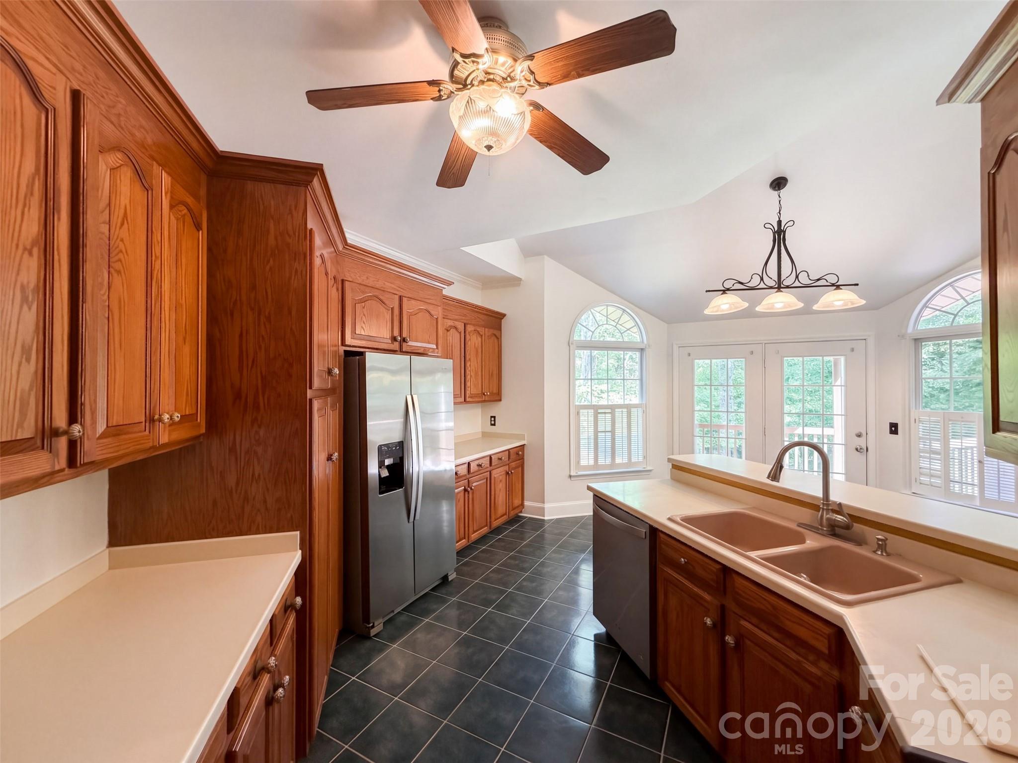 Single Family Residence at 5406 Club View Drive, Concord, photo 2 of 22