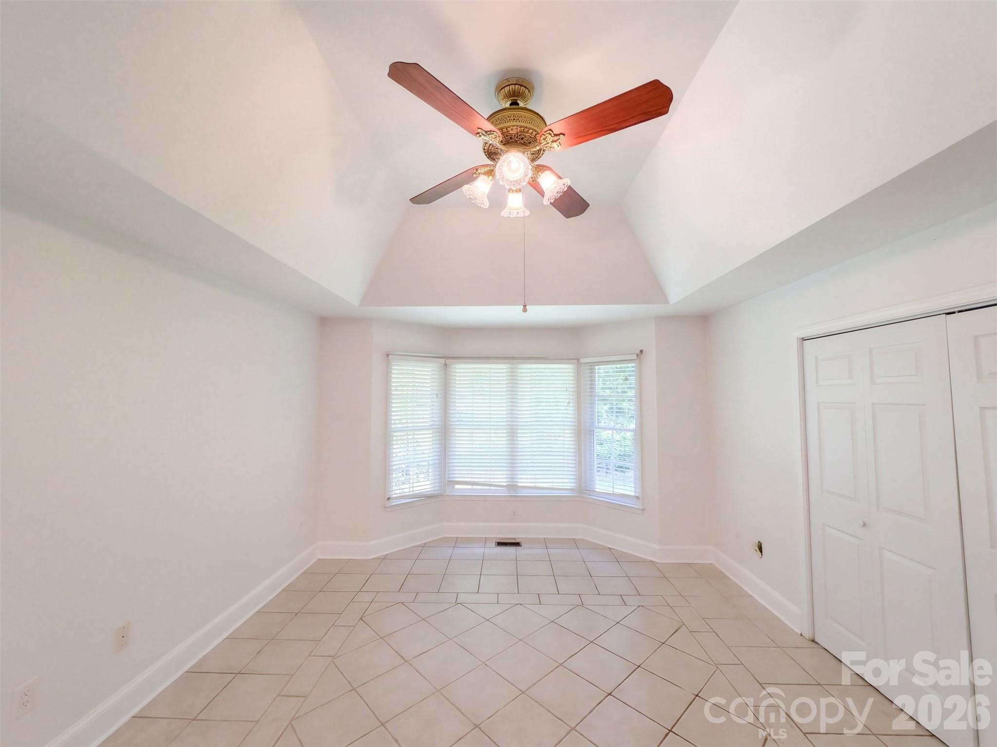 Single Family Residence at 5406 Club View Drive, Concord, photo 4 of 22