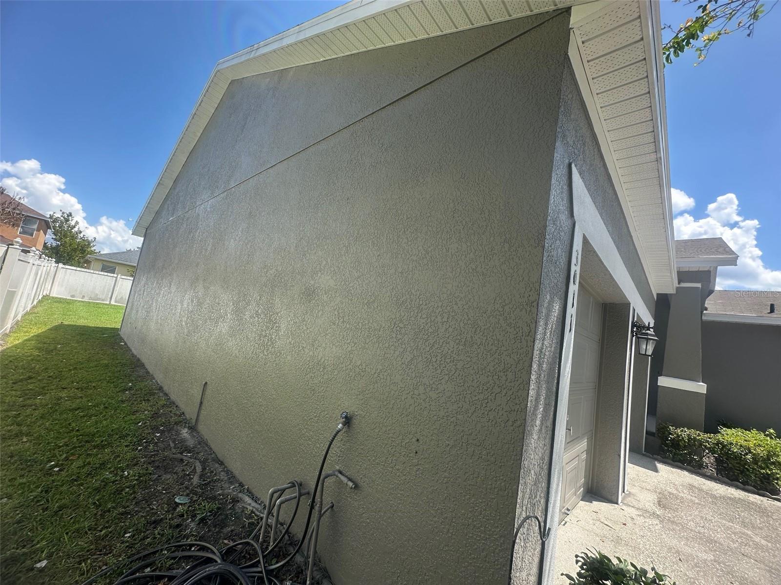 SIDE VIEW - 3011 PALERMO ROSE WAY, KISSIMMEE
