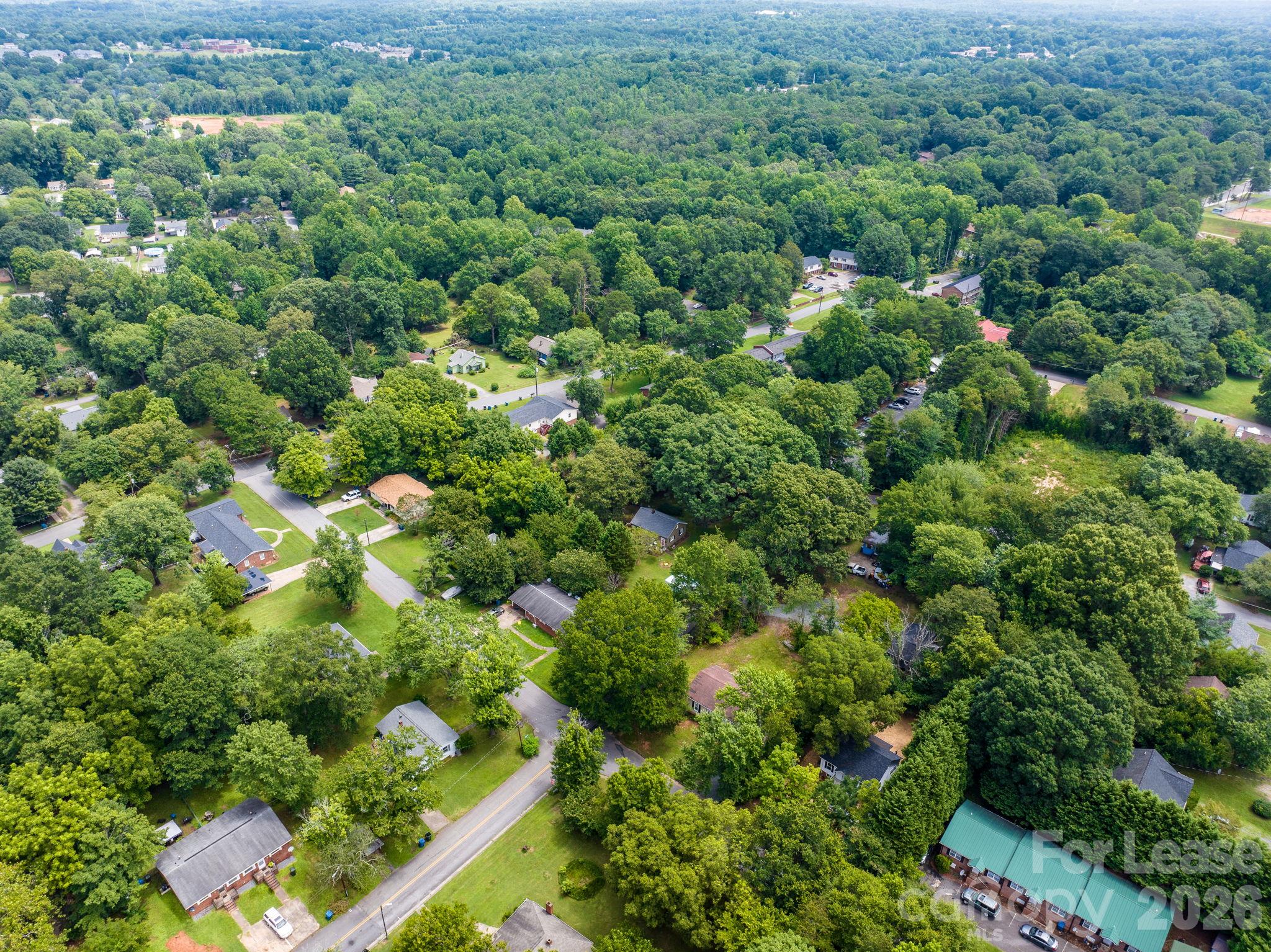Single Family Residence at 1586 3rd Street Drive NE, Hickory, photo 18 of 48