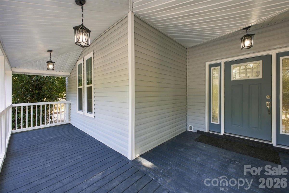 Single Family Residence at 315 Confederate Street, Fort Mill, photo 9 of 42