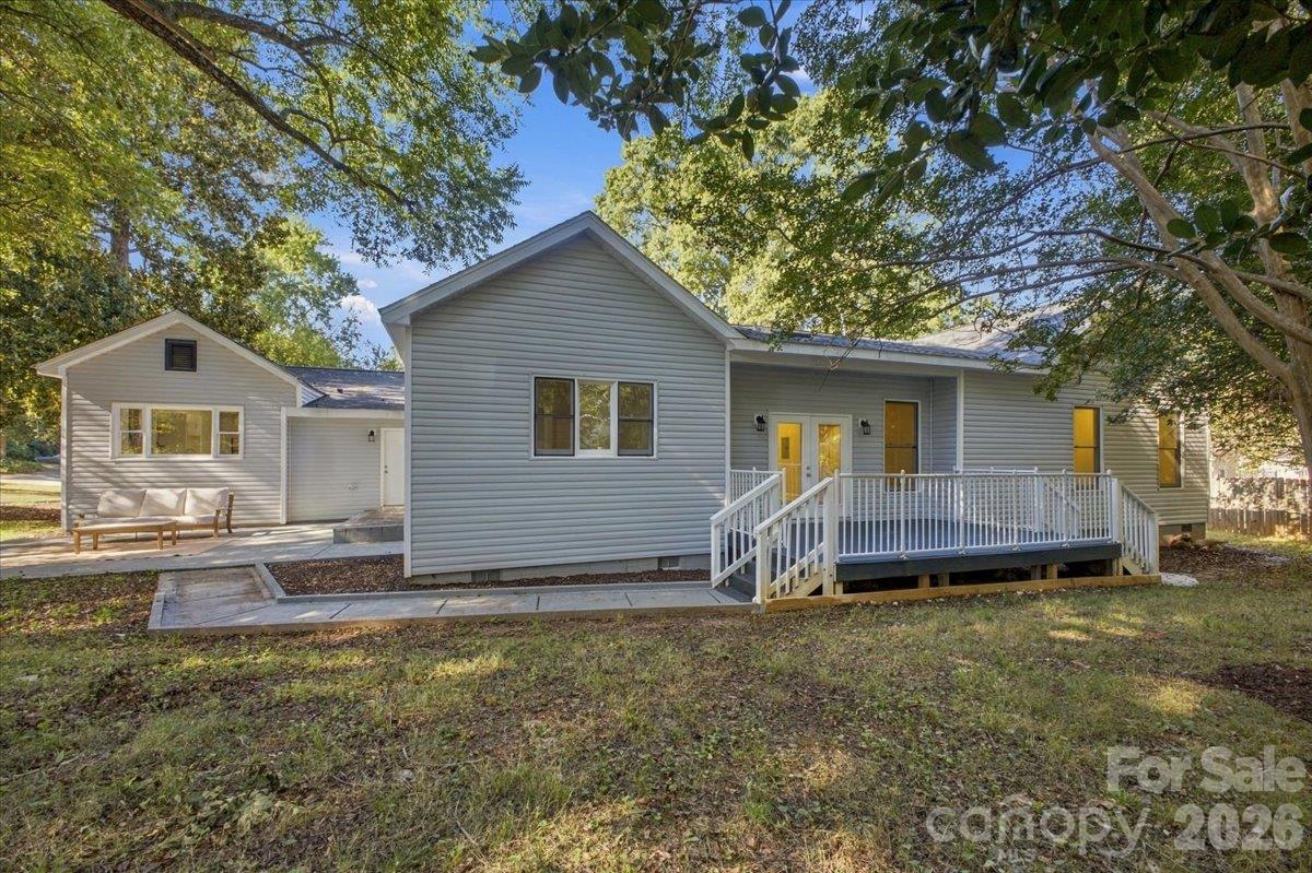 Single Family Residence at 315 Confederate Street, Fort Mill, photo 33 of 42