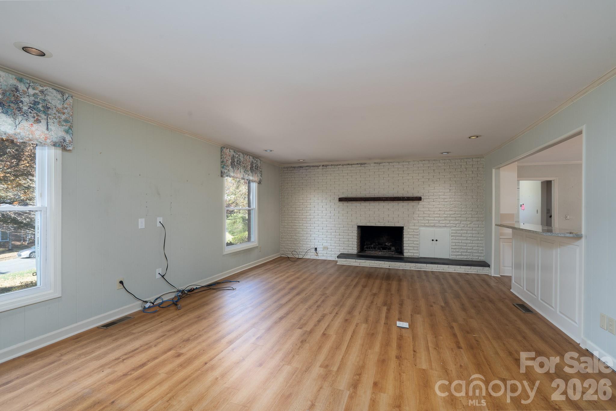 Living Room - 758 Williamsburg Drive NE, Concord