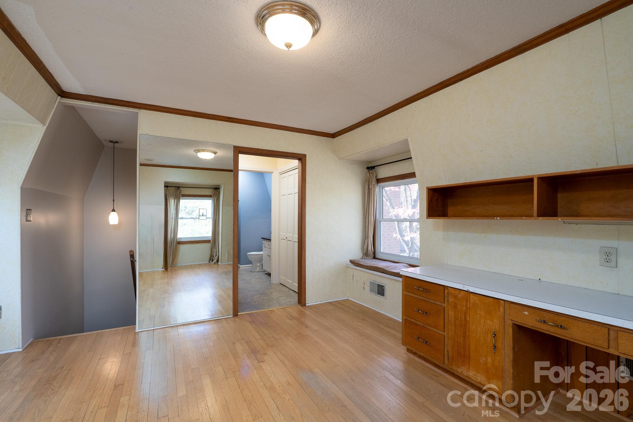 Flex Space Upstairs - 758 Williamsburg Drive NE, Concord