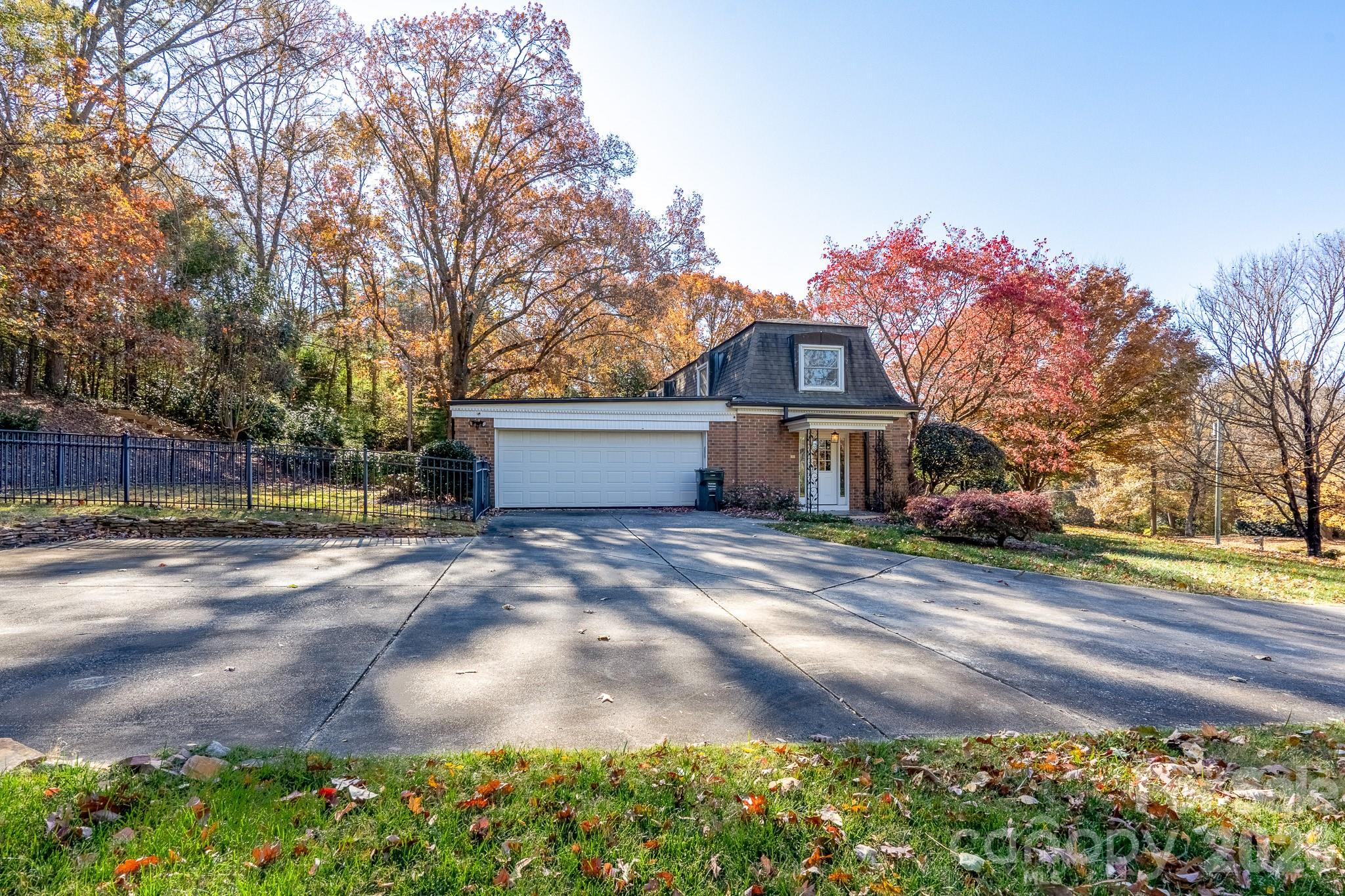 Single Family Residence at 758 Williamsburg Drive NE, Concord, photo 38 of 41