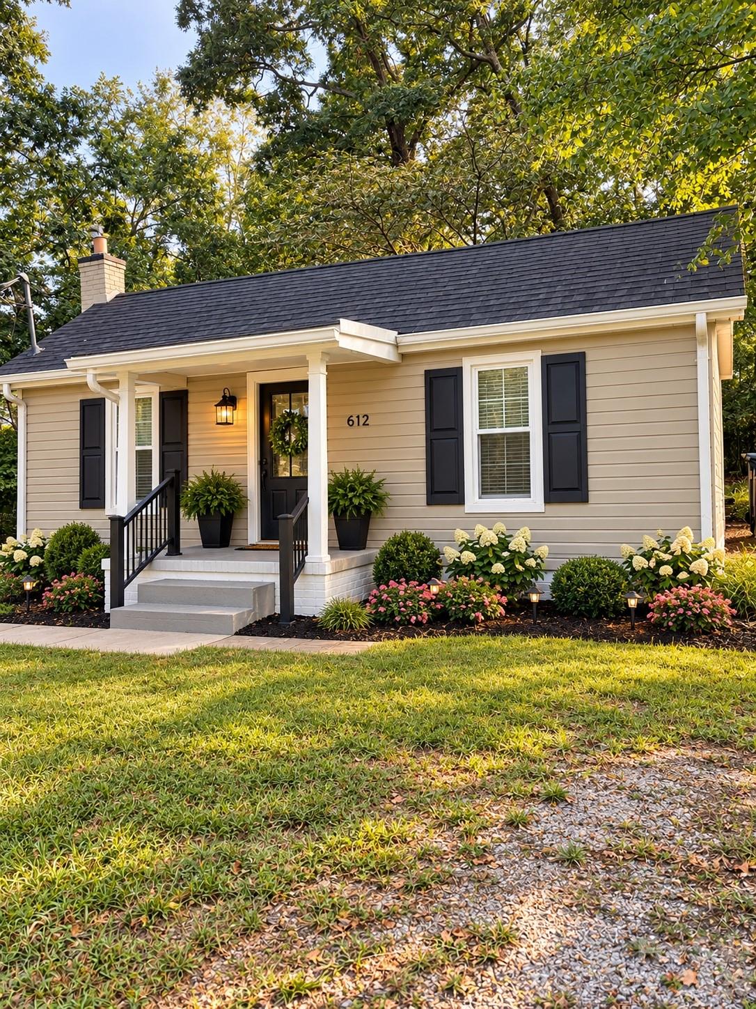 Virtually remodeled - 612 24th Street SW, Hickory