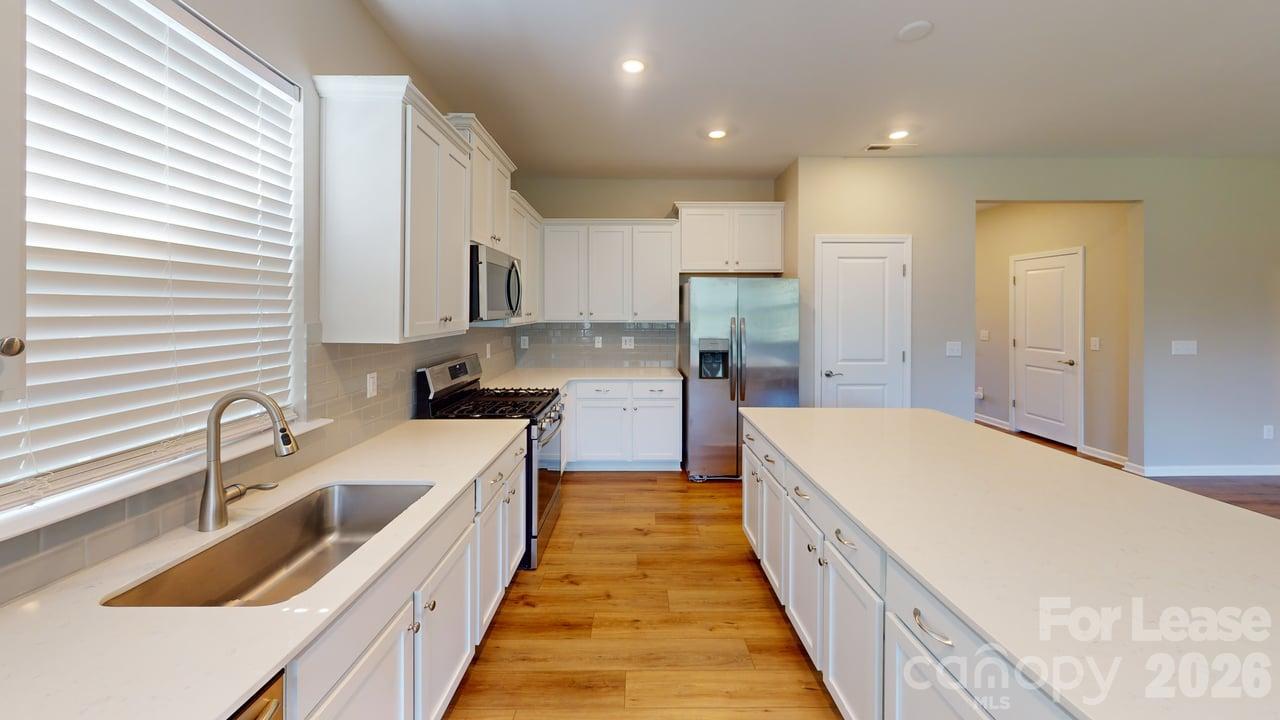 Single Family Residence at 139 Pampas Place, Statesville, photo 2 of 25