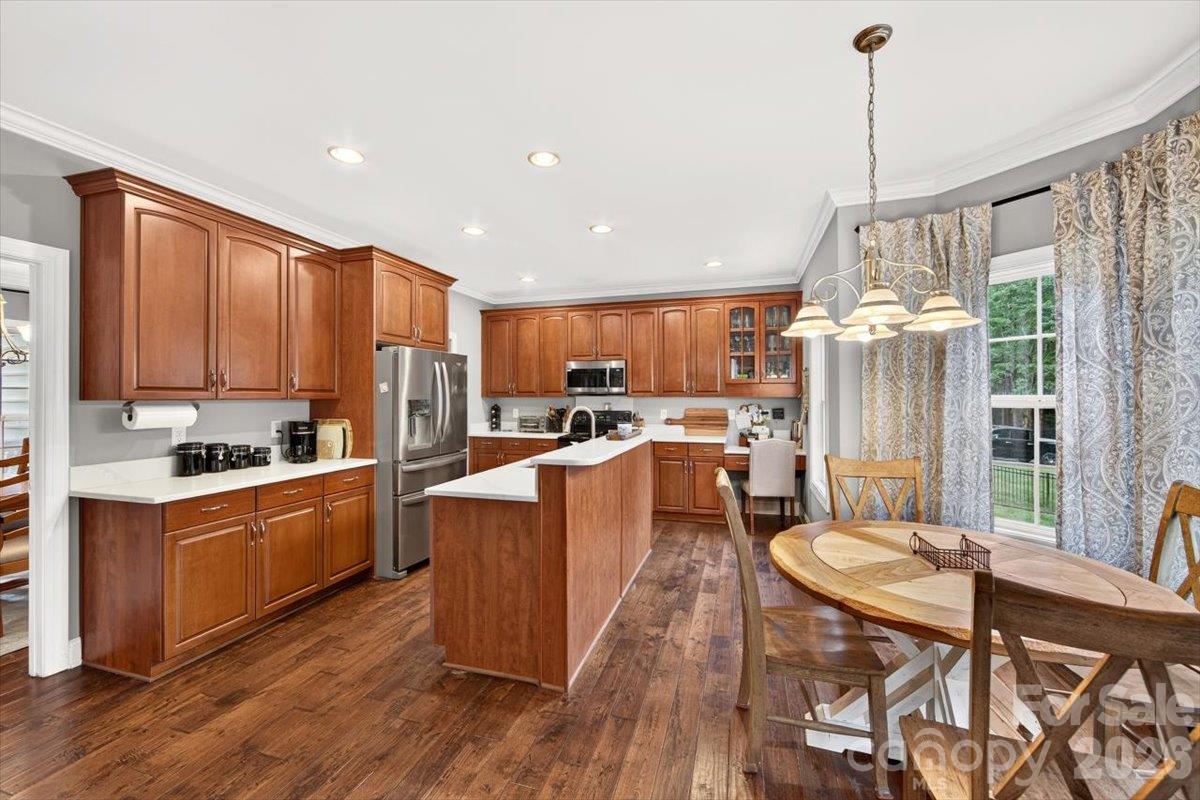 Single Family Residence at 8705 Dartmoor Place, Charlotte, photo 17 of 44