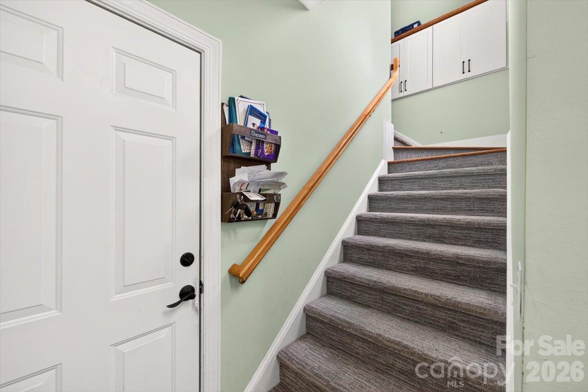 Single Family Residence at 8705 Dartmoor Place, Charlotte, photo 22 of 44