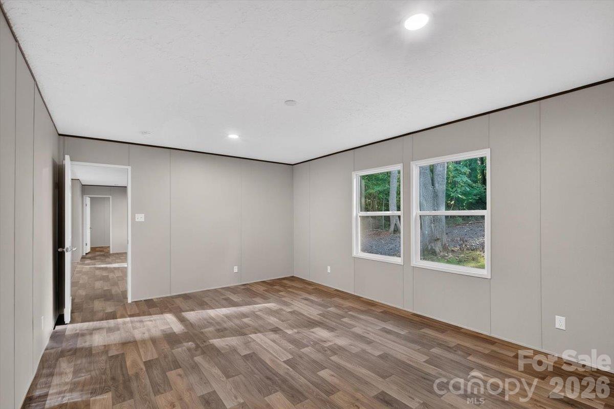 Single Family Residence at 1020 Freedom Drive, Statesville, photo 10 of 27