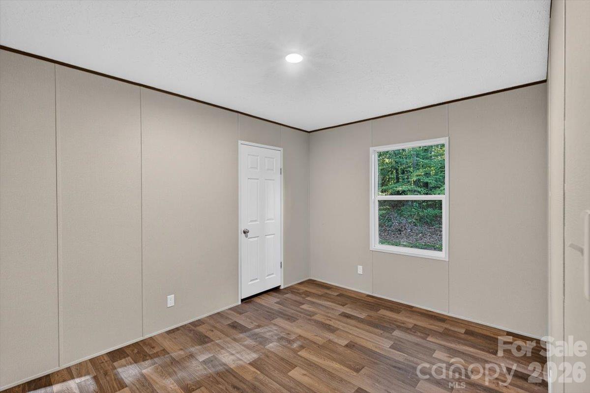 Single Family Residence at 1020 Freedom Drive, Statesville, photo 12 of 27