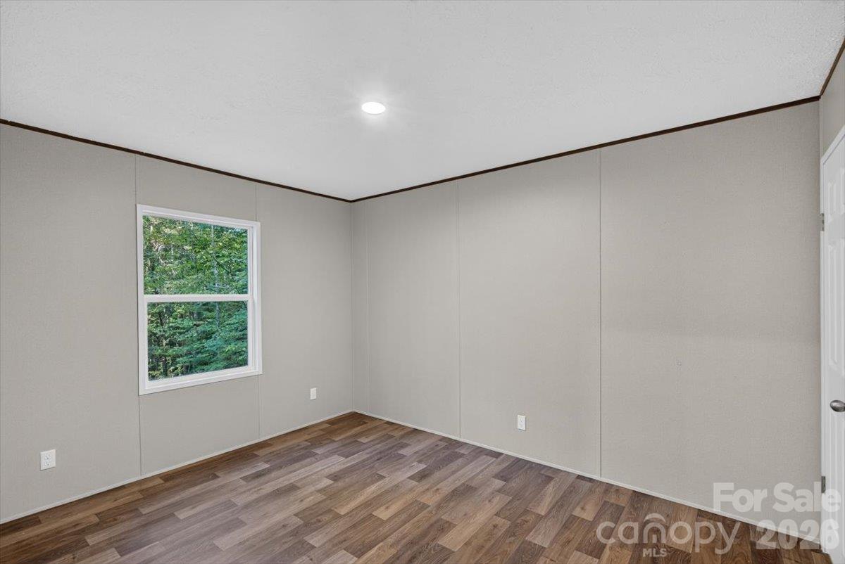 Single Family Residence at 1020 Freedom Drive, Statesville, photo 16 of 27
