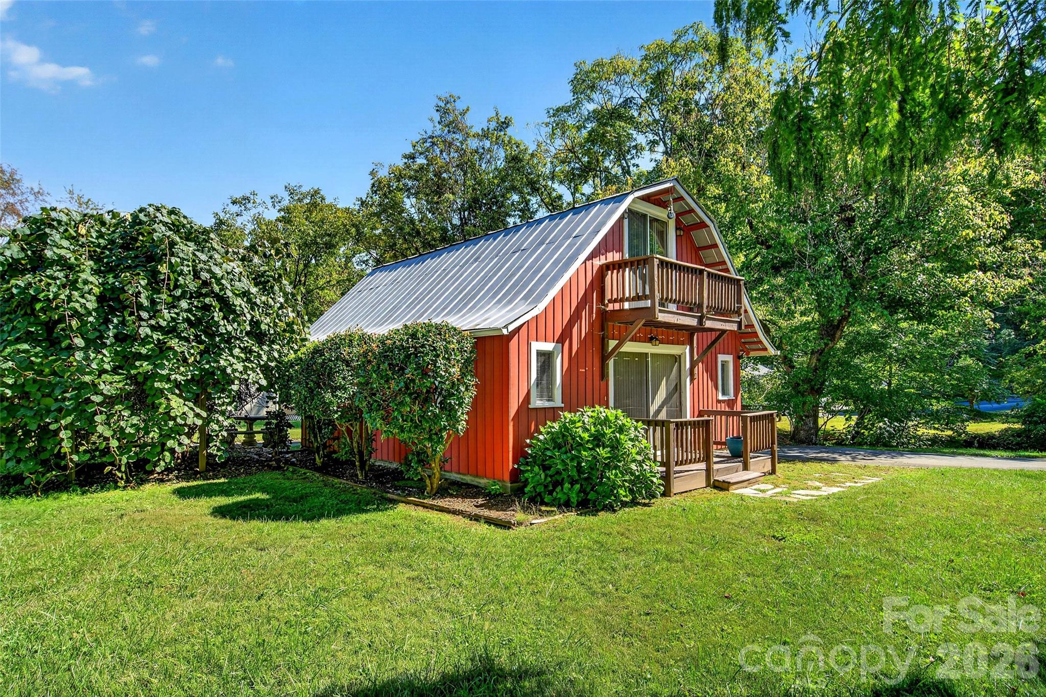 Guest House or secondary living quarters - 606 A Rutherford Road, Marion