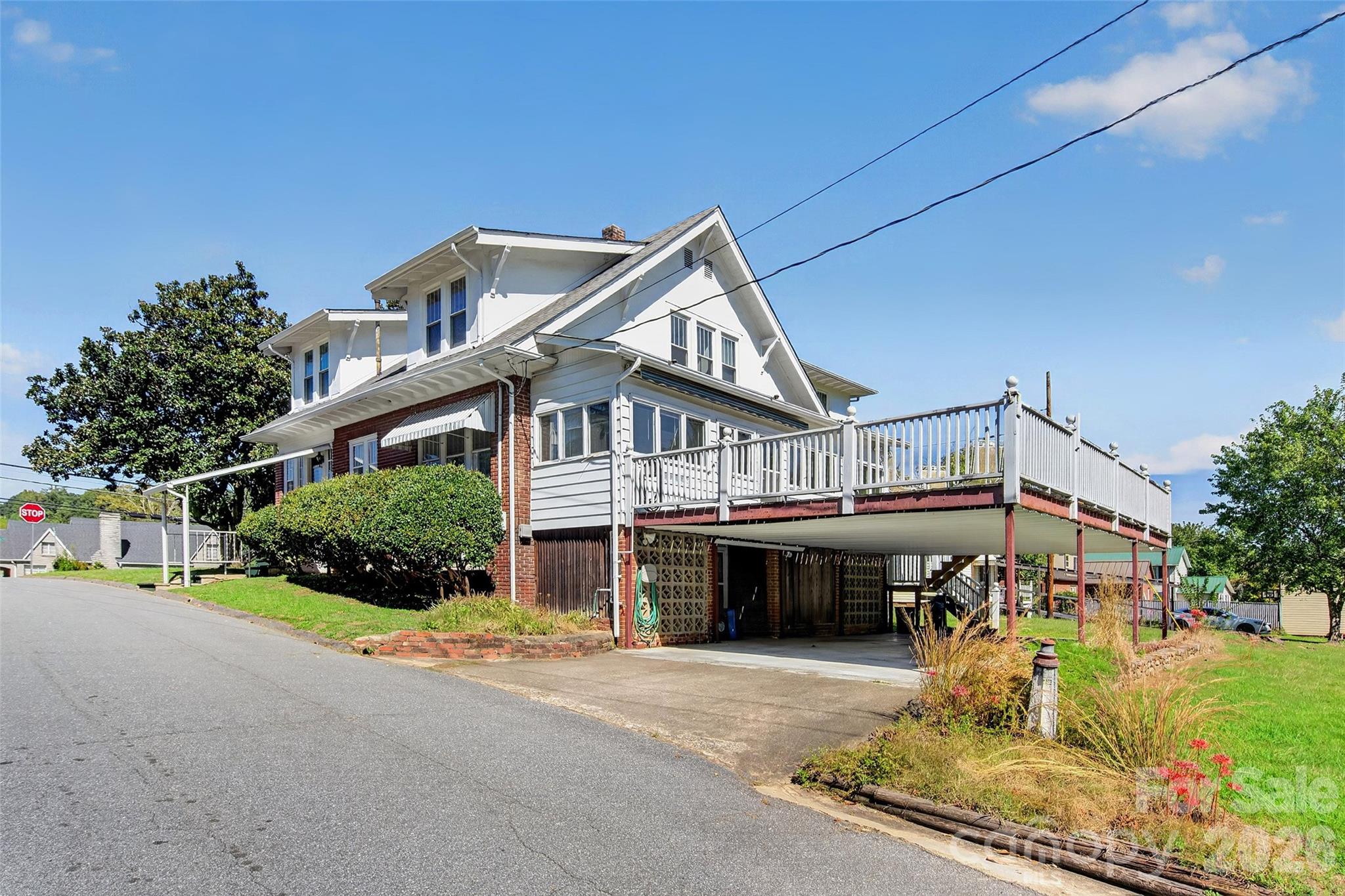 Large back deck with carport underneath - 606 A Rutherford Road, Marion