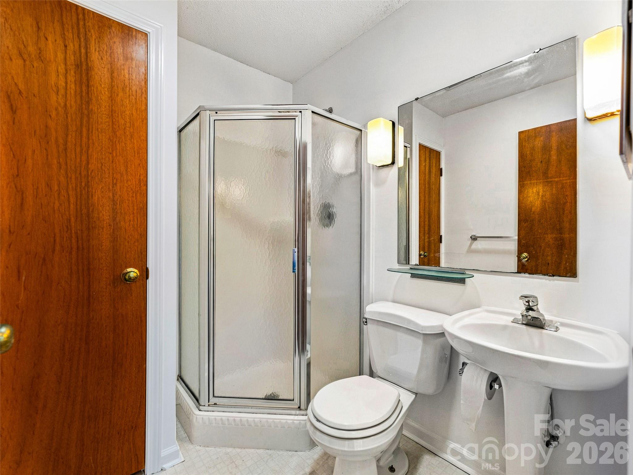 Townhouse at 43 Vermont Court, Asheville, photo 23 of 42