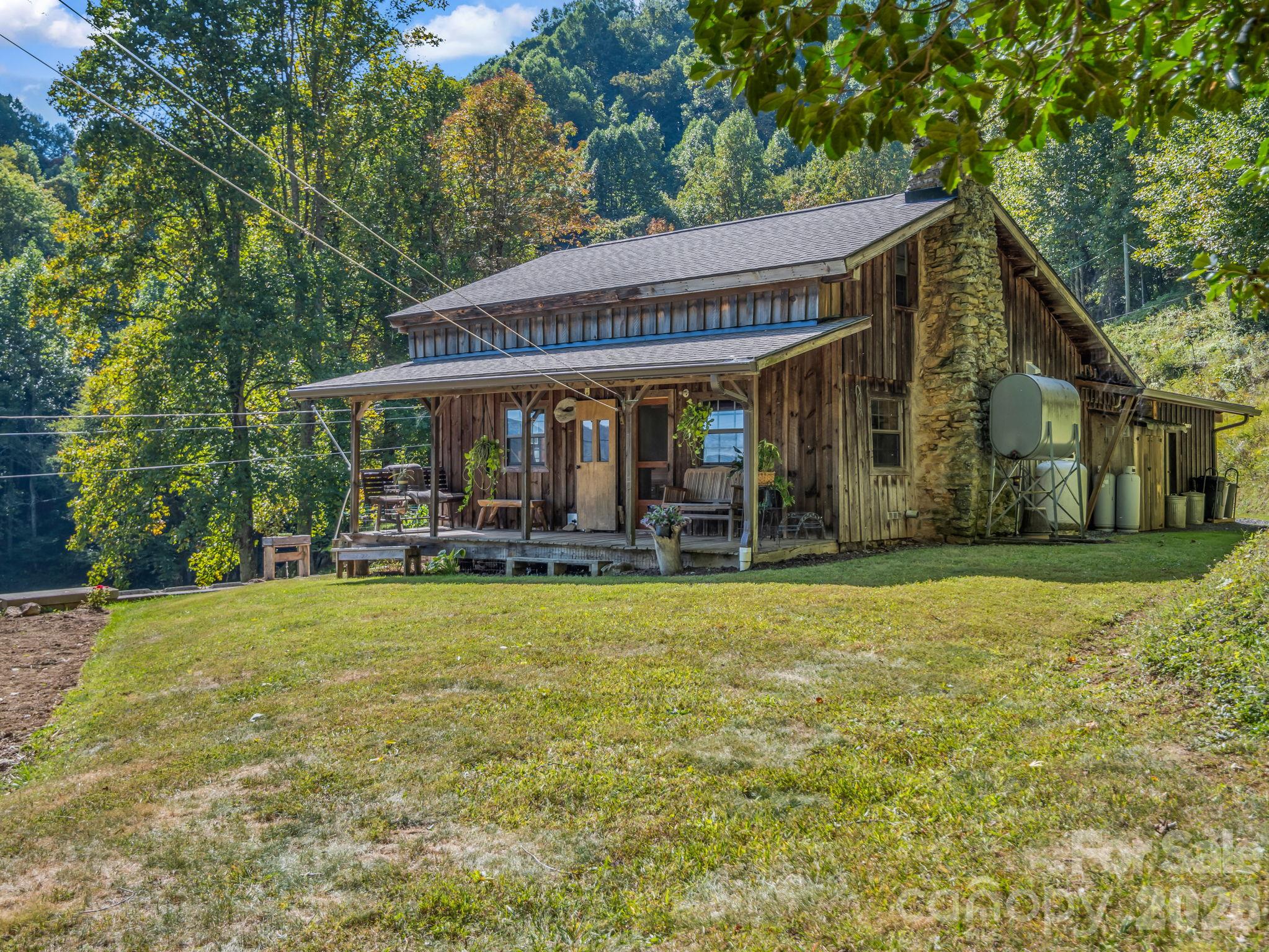 765 Hawk Ridge Lane