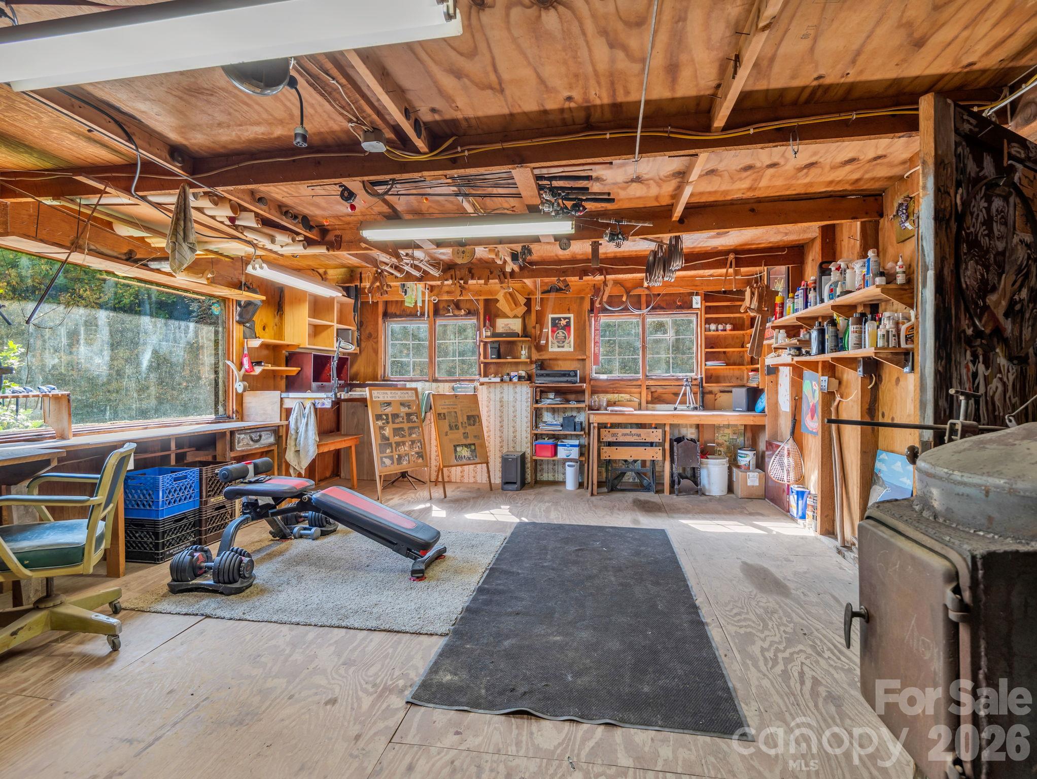 Barn #1 - Wood shop - 765 Hawk Ridge Lane, Marshall