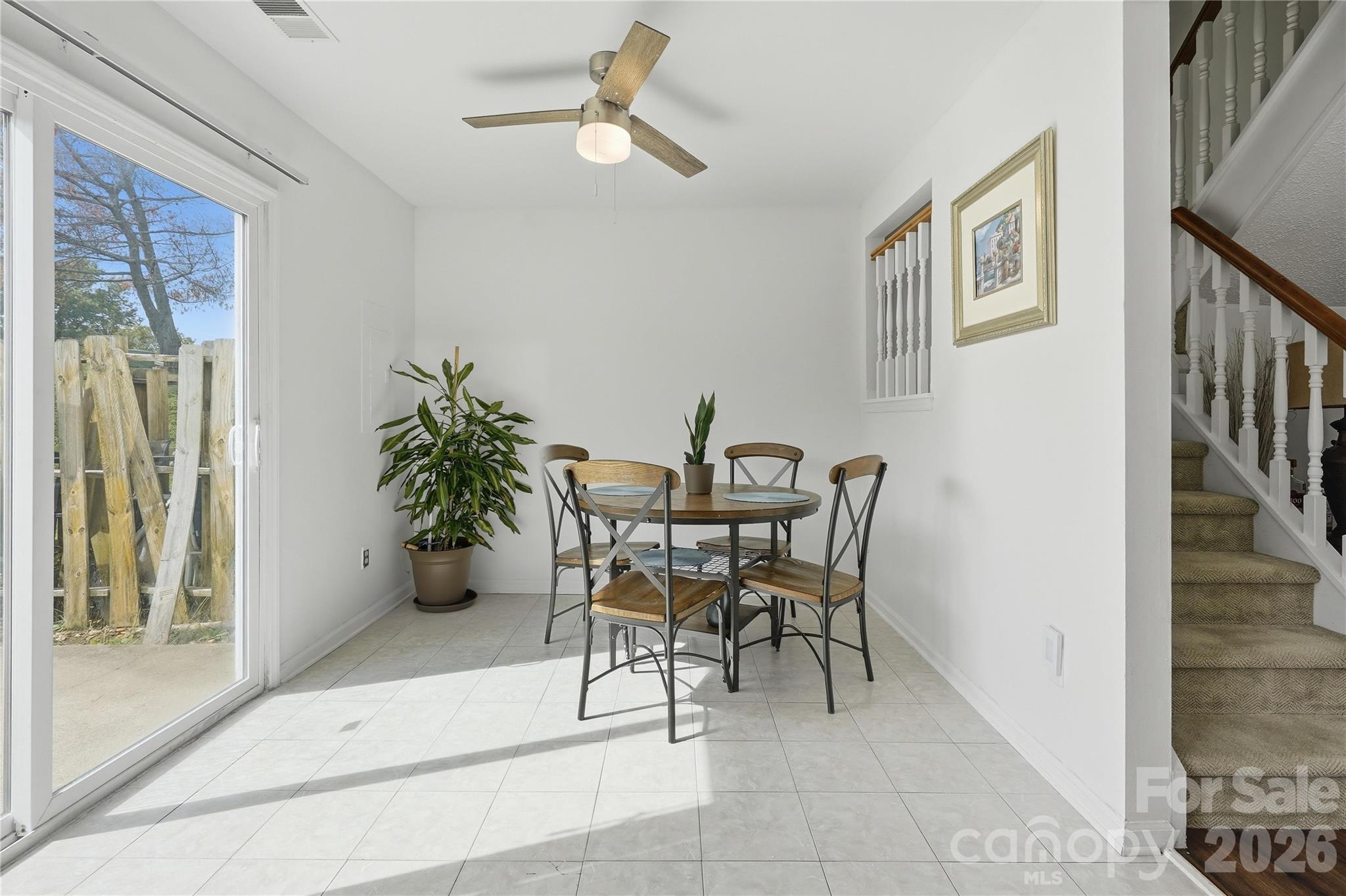 Townhouse at 9678 Old Gate Drive, Charlotte, photo 8 of 23