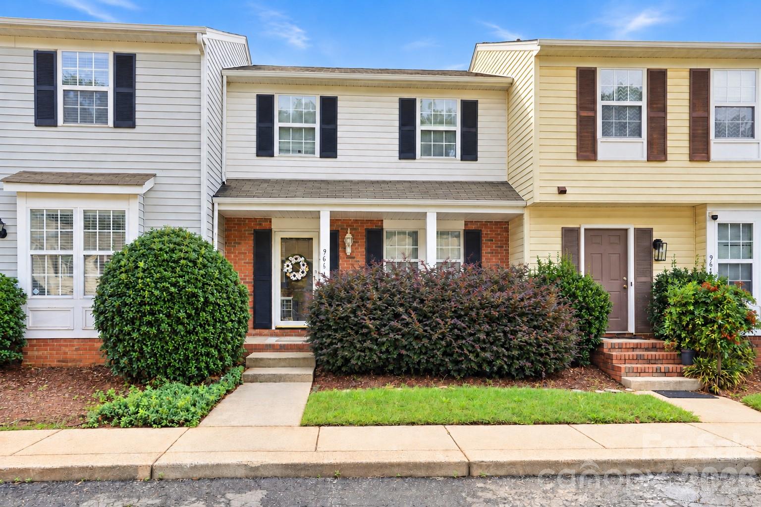 Townhouse at 9678 Old Gate Drive, Charlotte, photo 19 of 23
