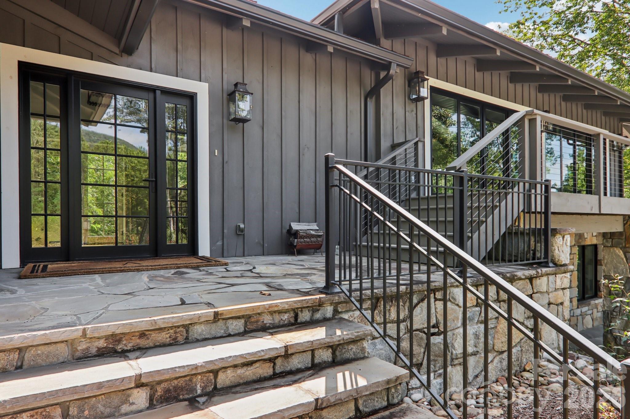Single Family Residence at 2272 West Club Boulevard, Lake Toxaway, photo 11 of 45