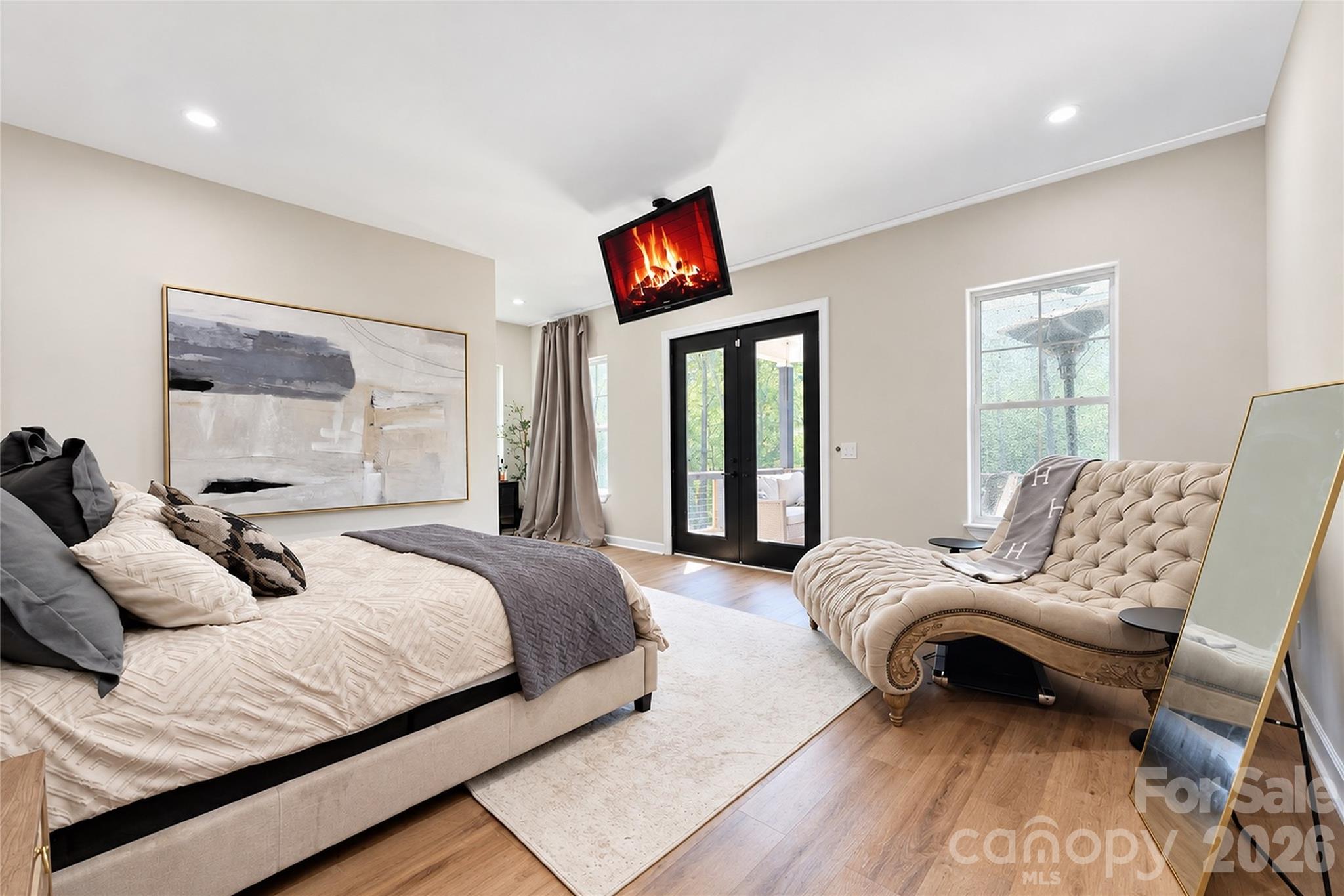 Single Family Residence at 4987 Wildlife Lane, Sherrills Ford, photo 19 of 48