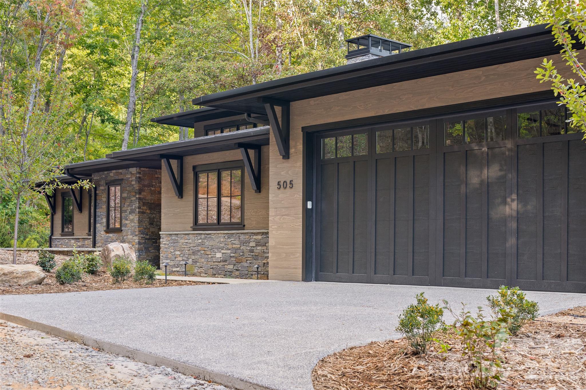 Single Family Residence at 505 Barrington Drive, Asheville, photo 33 of 41
