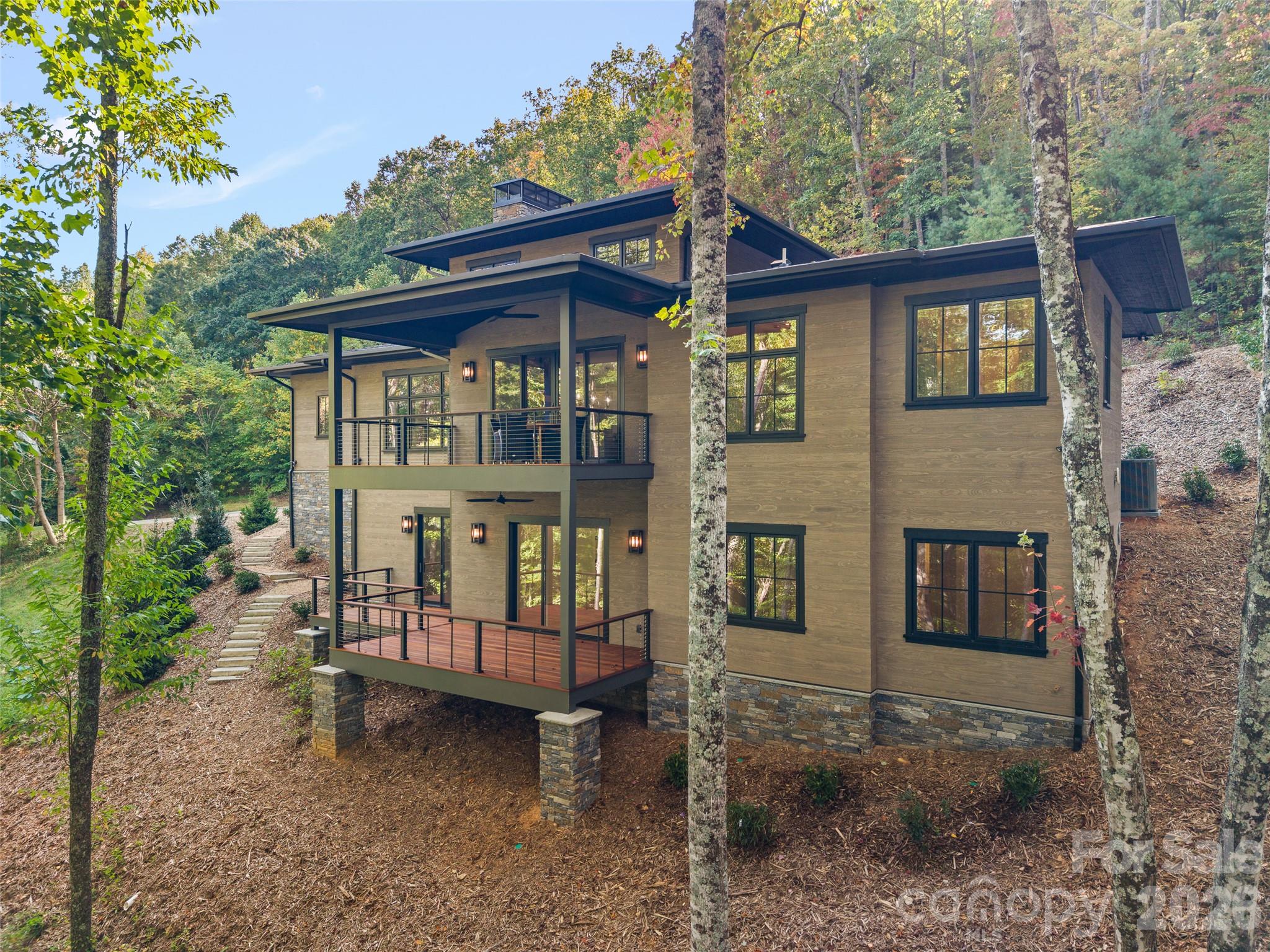 Rear elevation - 505 Barrington Drive, Asheville