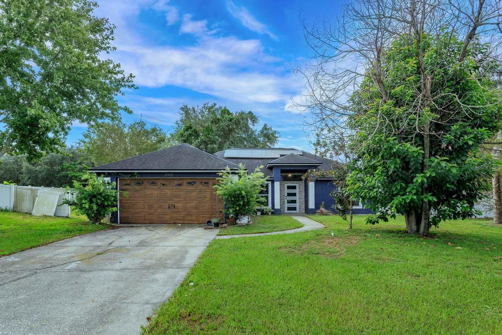 3905 WHISPERING PINE CT