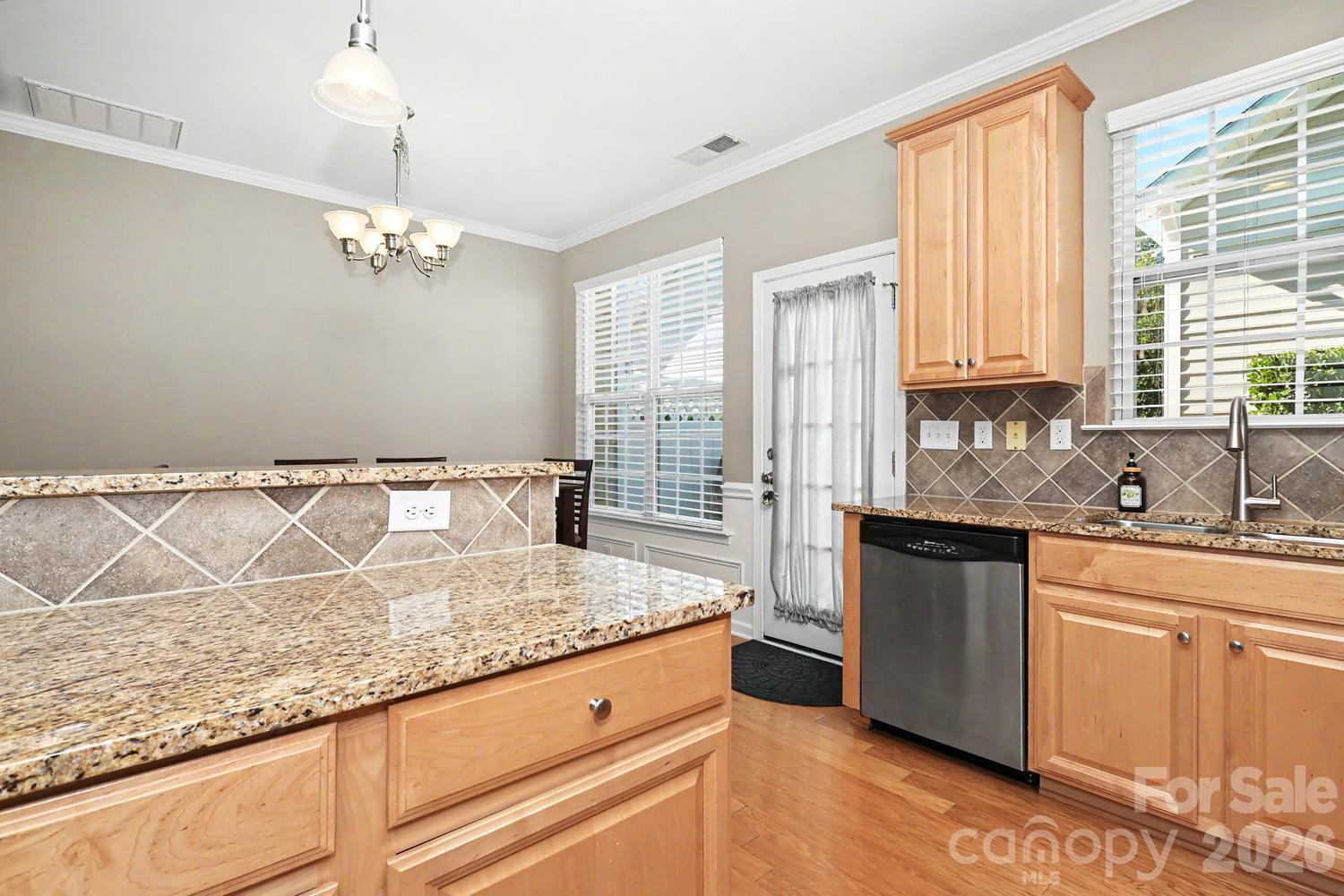 Townhouse at 3212 Kemptown Square, Waxhaw, photo 13 of 39