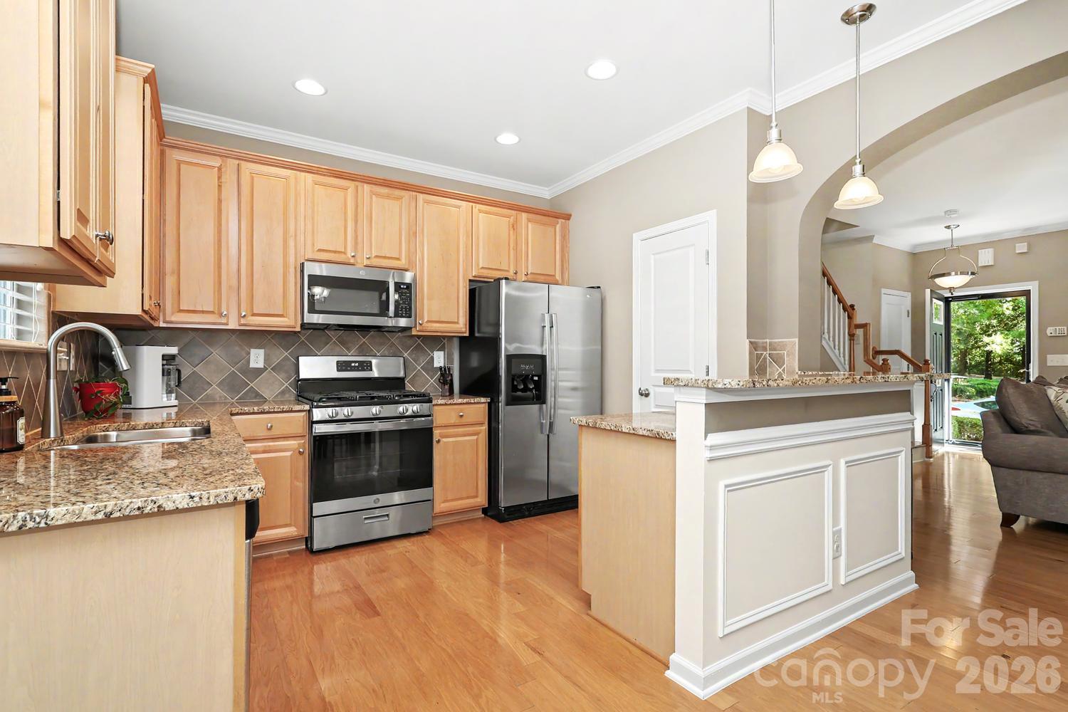 Townhouse at 3212 Kemptown Square, Waxhaw, photo 14 of 39