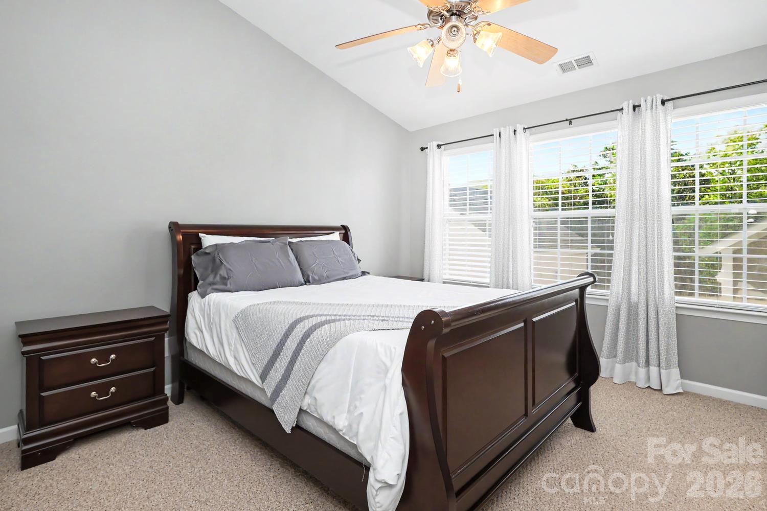 Townhouse at 3212 Kemptown Square, Waxhaw, photo 19 of 39