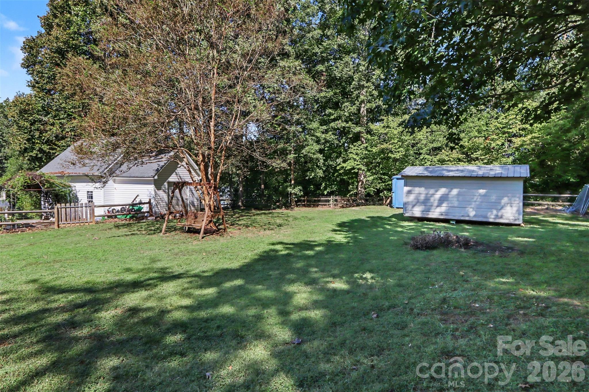 Single Family Residence at 1233 Waterford Road, Lincolnton, photo 6 of 35