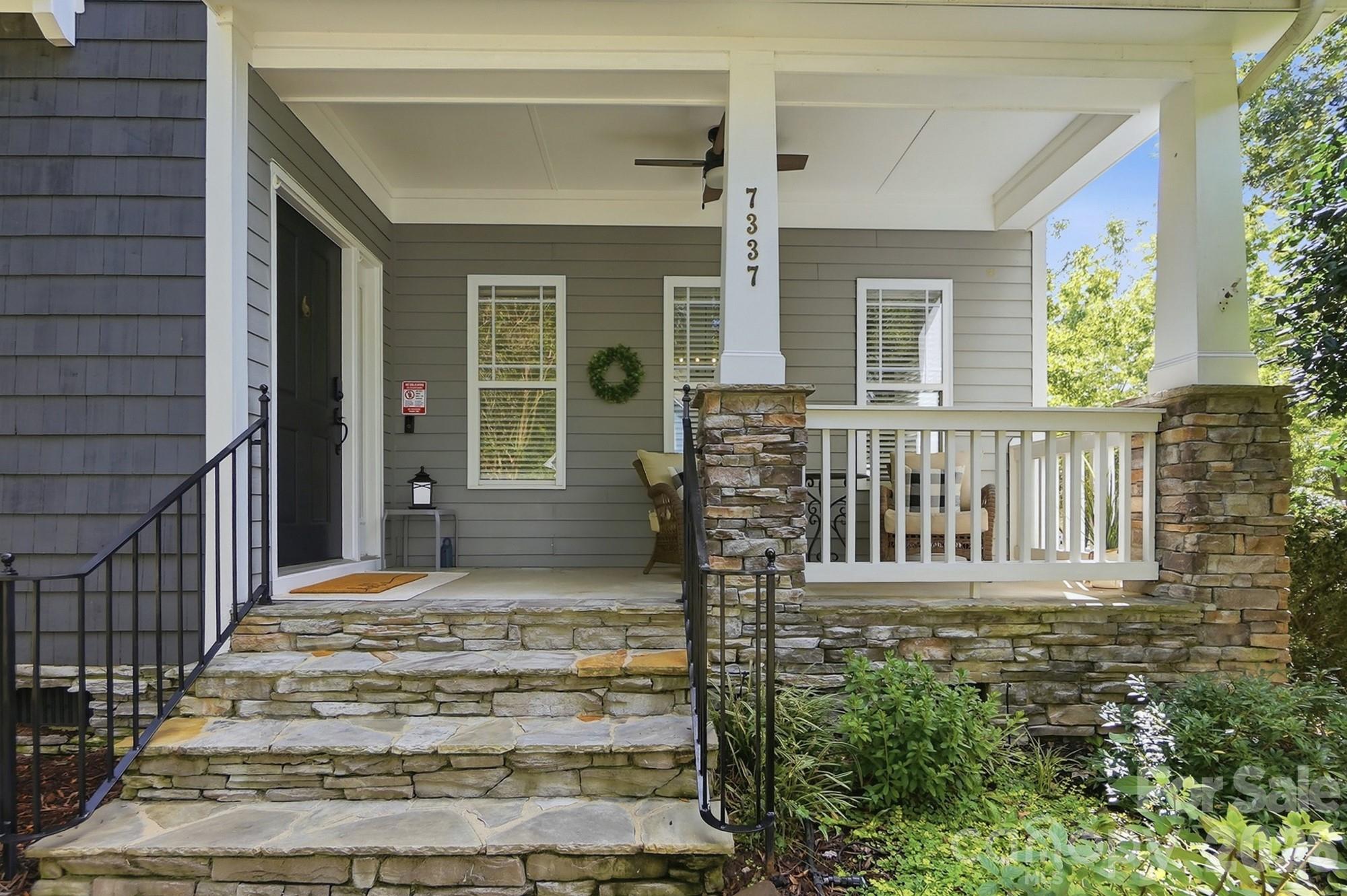 Single Family Residence at 7337 Cascading Pines Drive, Tega Cay, photo 7 of 47