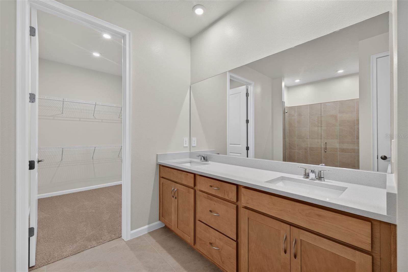 Villa at 11744 BOUNDLESS TER, VENICE, photo 9 of 58
