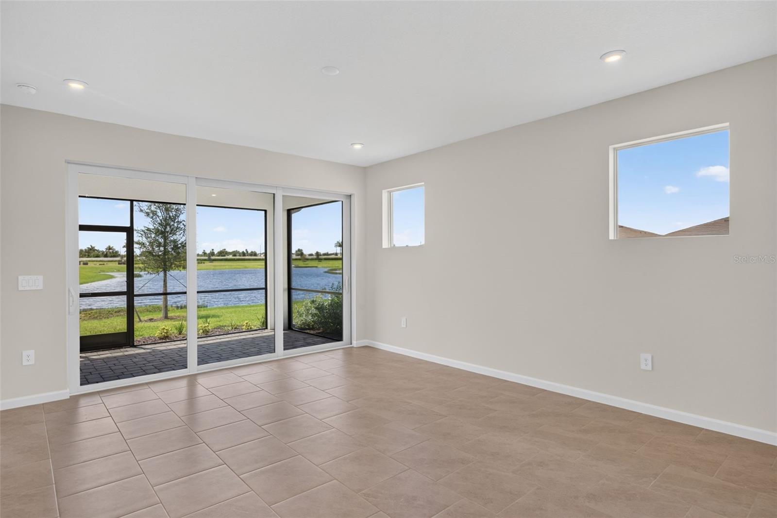 Villa at 11744 BOUNDLESS TER, VENICE, photo 18 of 58