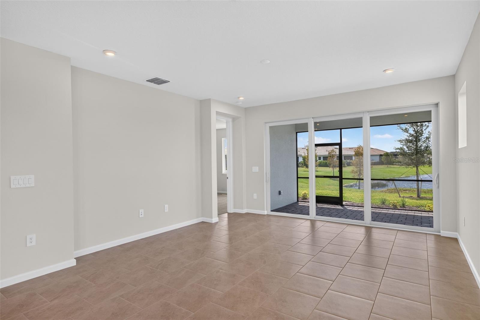 Villa at 11744 BOUNDLESS TER, VENICE, photo 19 of 58