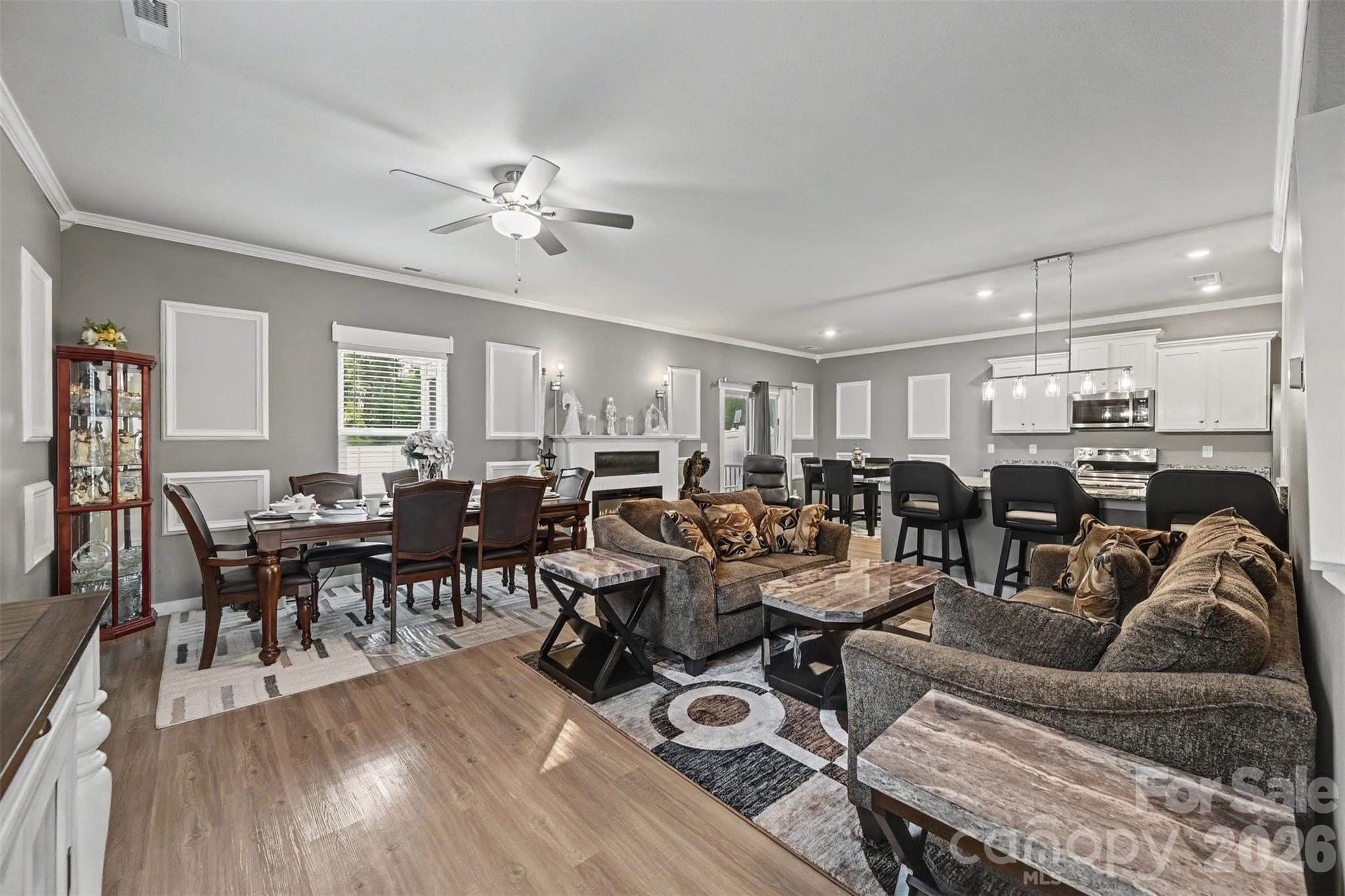 Single Family Residence at 1582 Doran Terrace, Richburg, photo 7 of 36