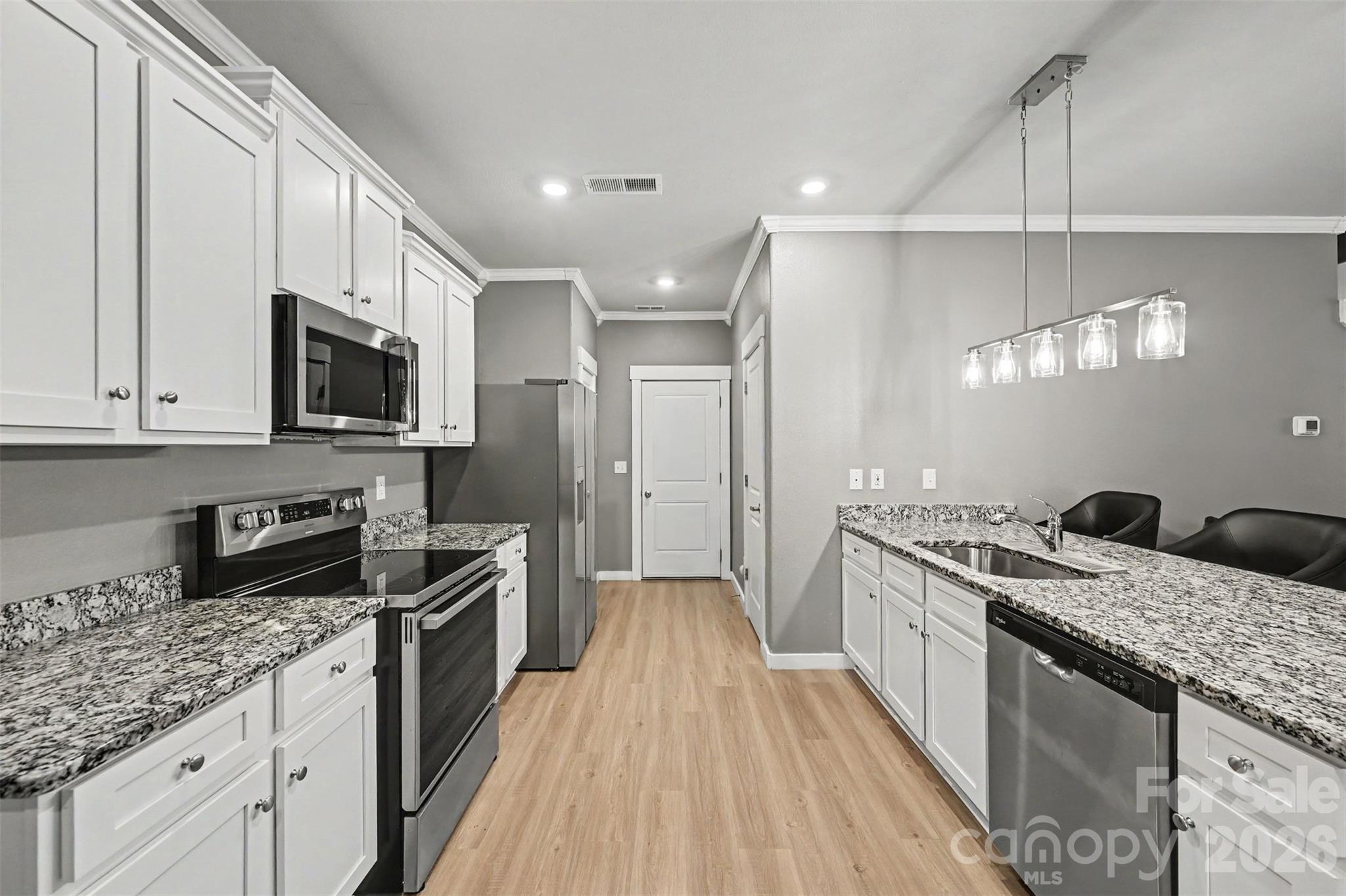 Single Family Residence at 1582 Doran Terrace, Richburg, photo 10 of 36