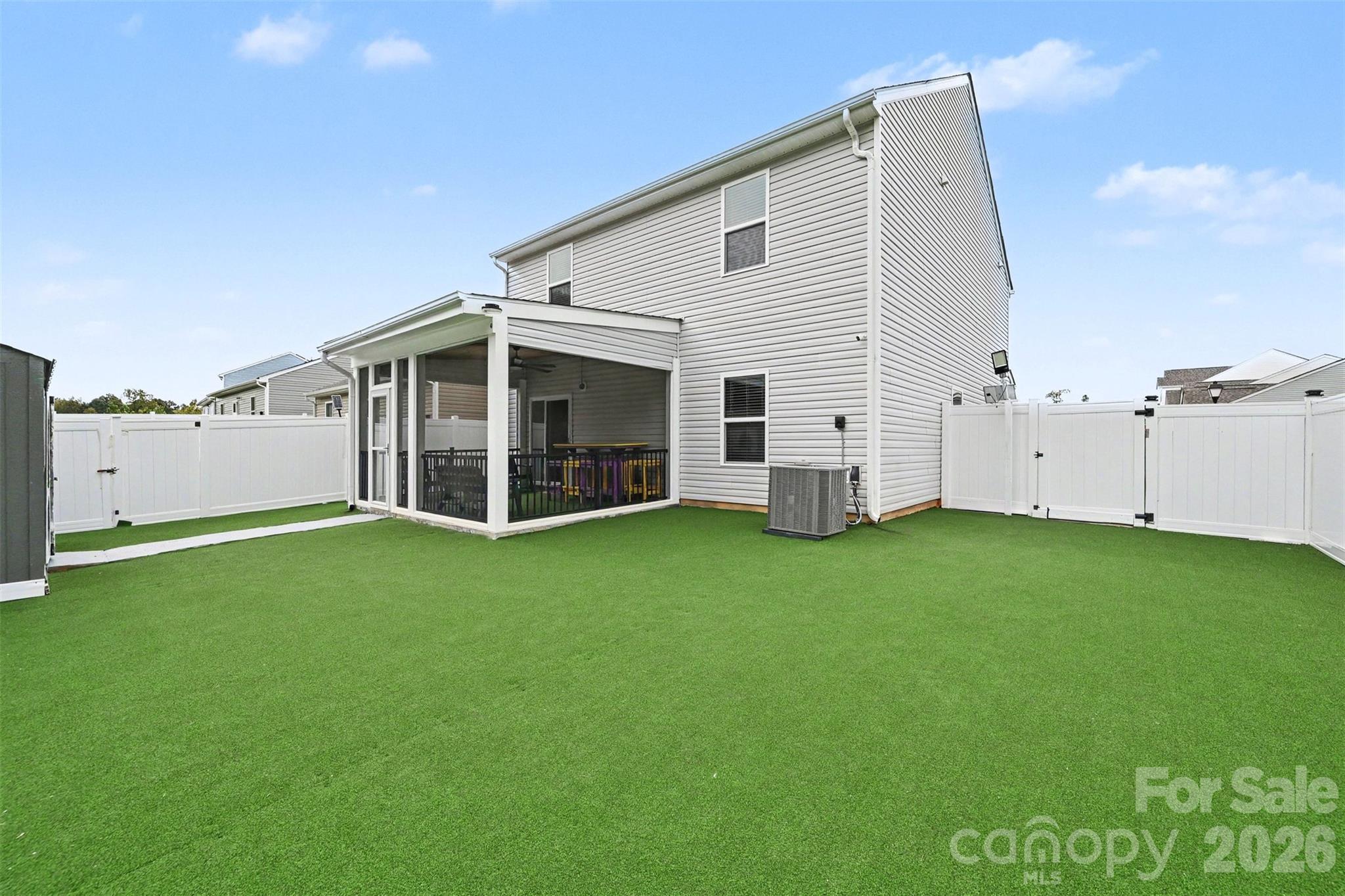 Single Family Residence at 1582 Doran Terrace, Richburg, photo 25 of 36