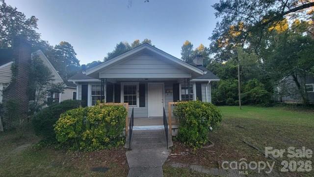 910 W Mauney Avenue