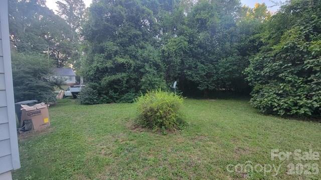 Single Family Residence at 910 W Mauney Avenue, Gastonia, photo 21 of 21