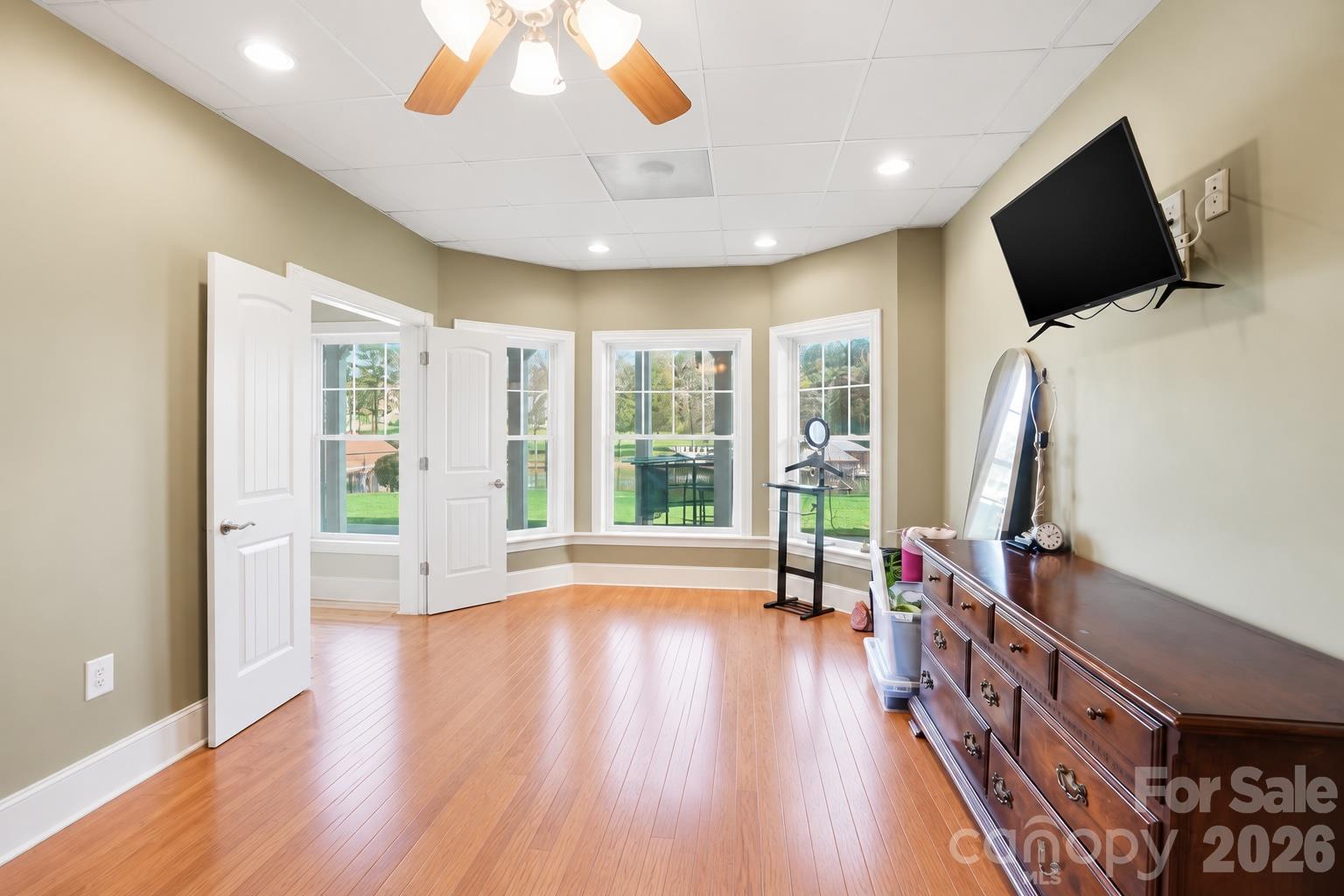 Single Family Residence at 186 Hazelton Loop, Mooresville, photo 19 of 34