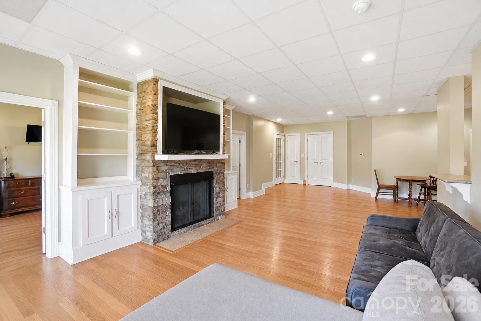 Single Family Residence at 186 Hazelton Loop, Mooresville, photo 20 of 34