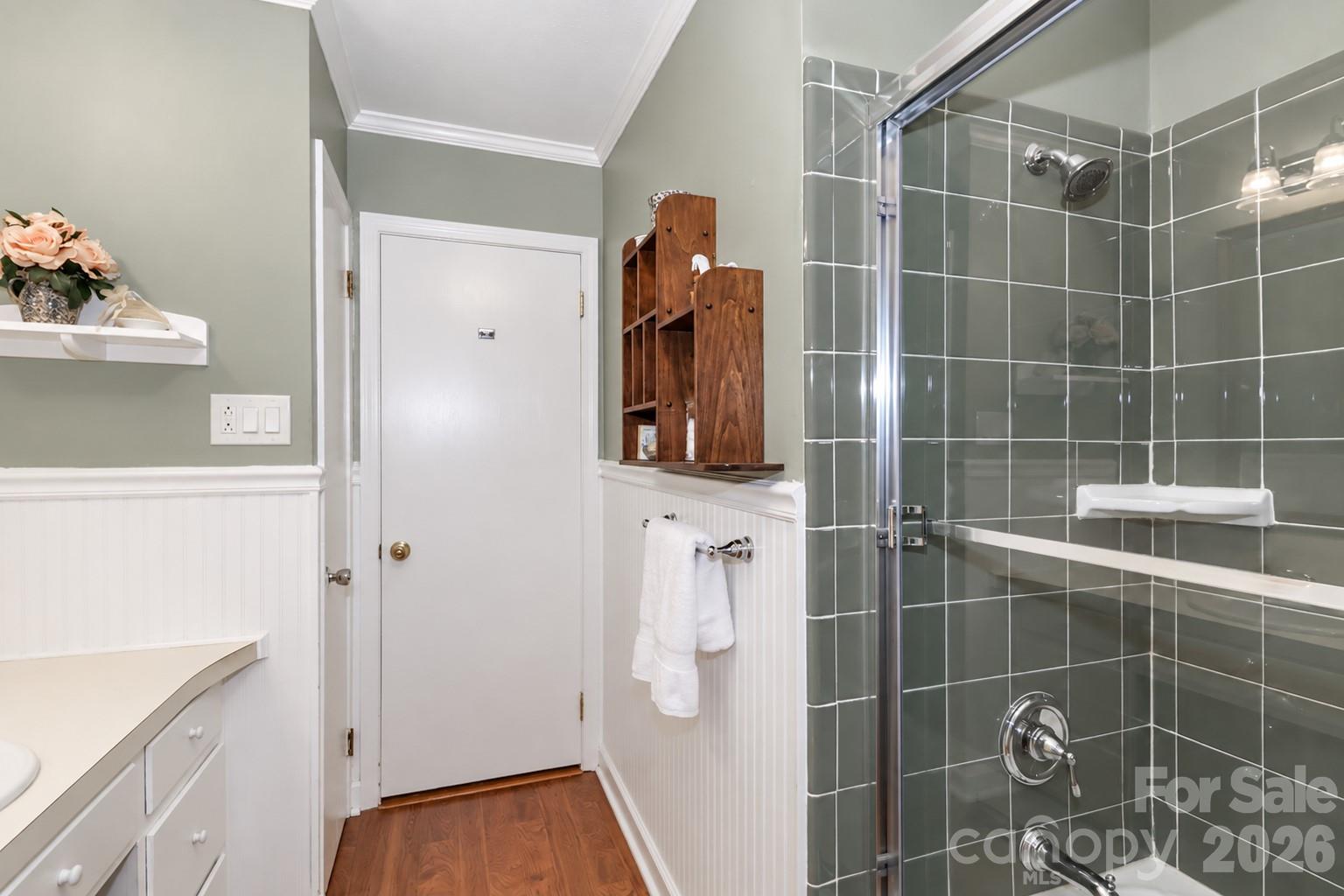 Hall Bath - 1609 Museum Road, Statesville