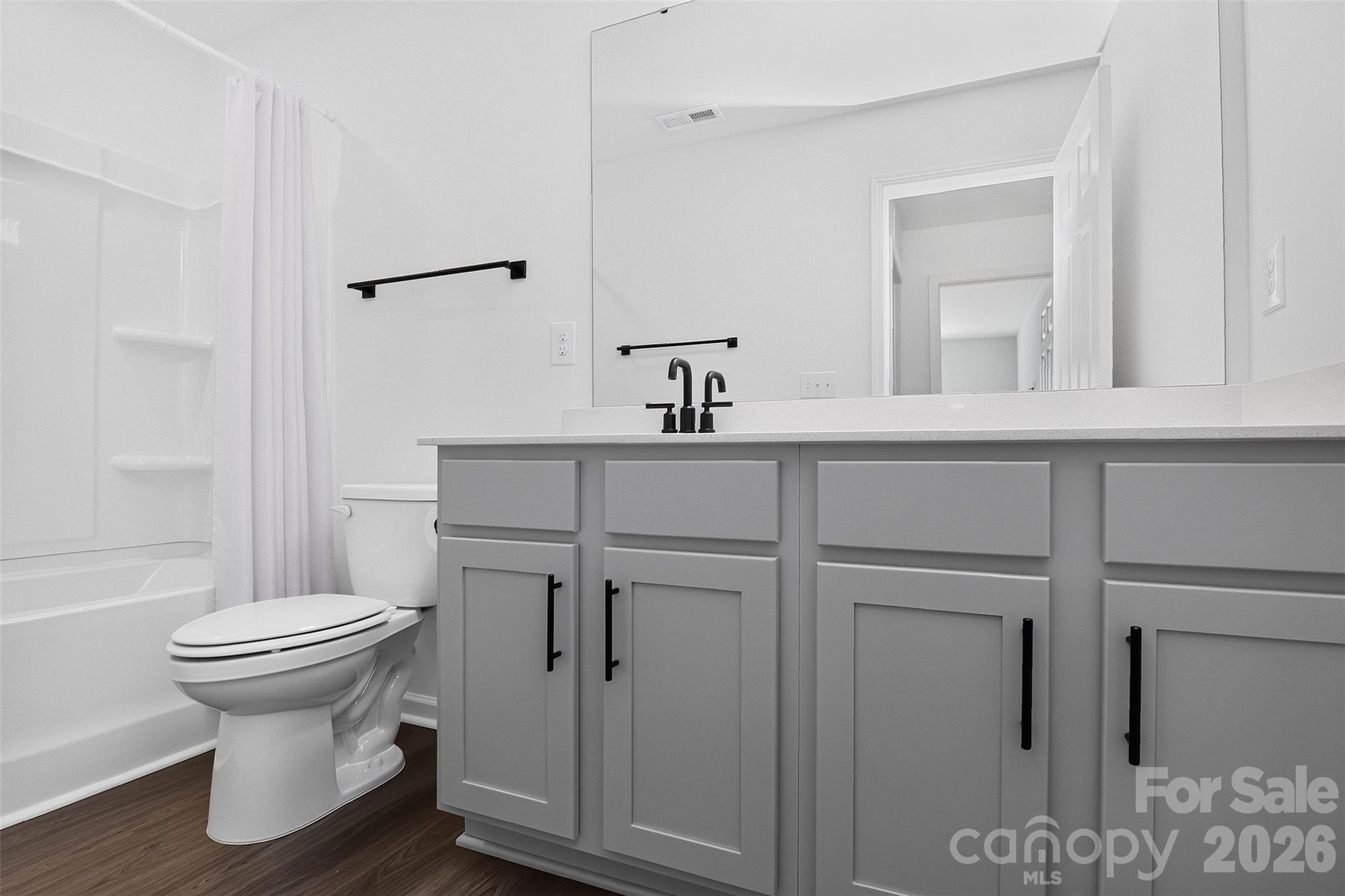 Second Full Bathroom - 12133 Rowan Hill Drive, Huntersville